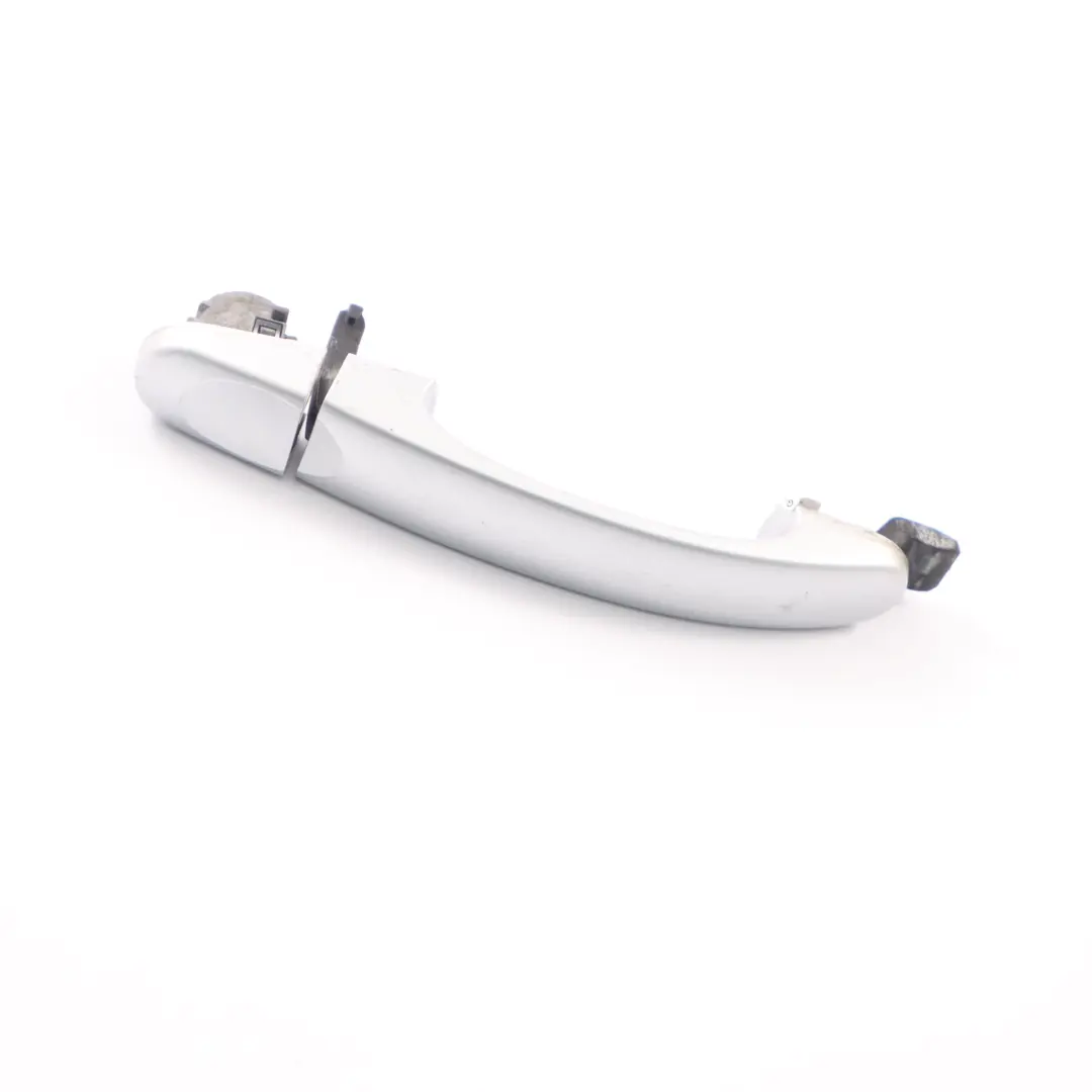 Volkswagen VW Touran Poignée de porte arrière gauche droite Reflex Silver - LA7W - SKU 7H0837205D - Numéro de pièce 7H0837205D