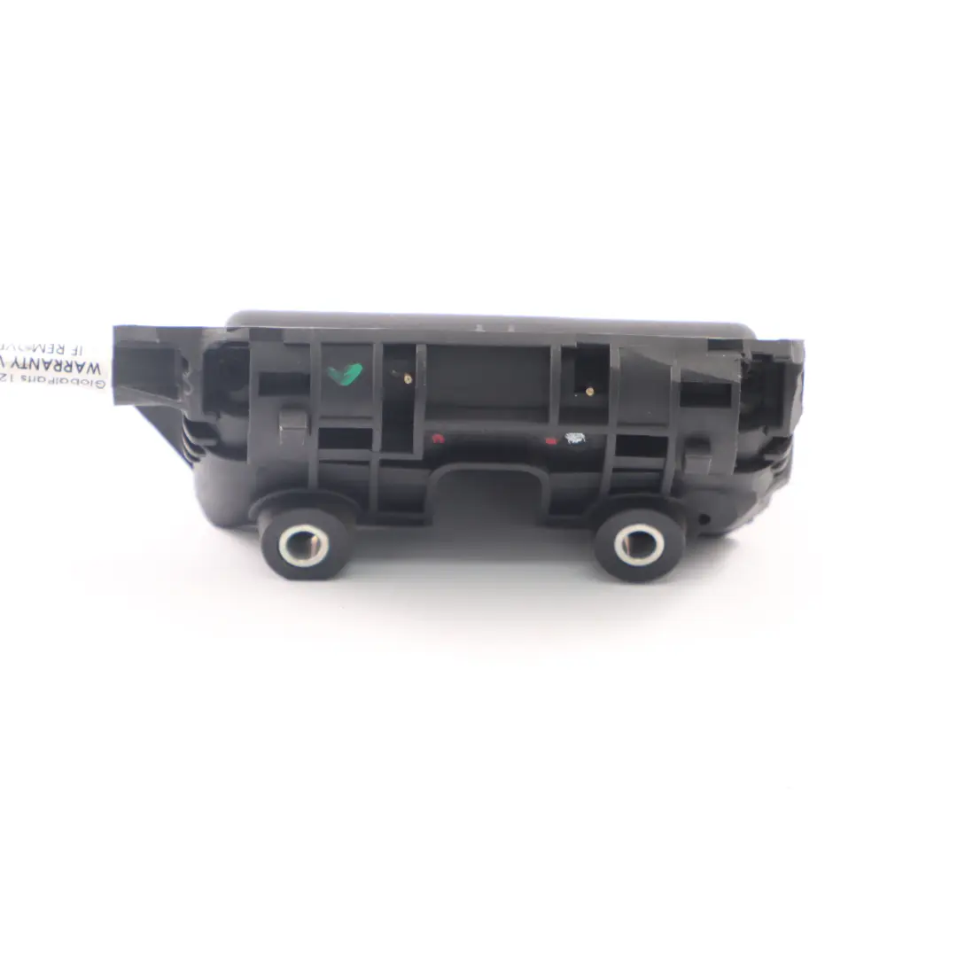 Maniglia interna porta scorrevole destra per VW Volkswagen Caddy con numero di parte 7H0843642D VW Volkswagen Caddy Maniglia interna porta scorrevole destra - SKU 7H0843642D - Numero di parte 7H0843642D