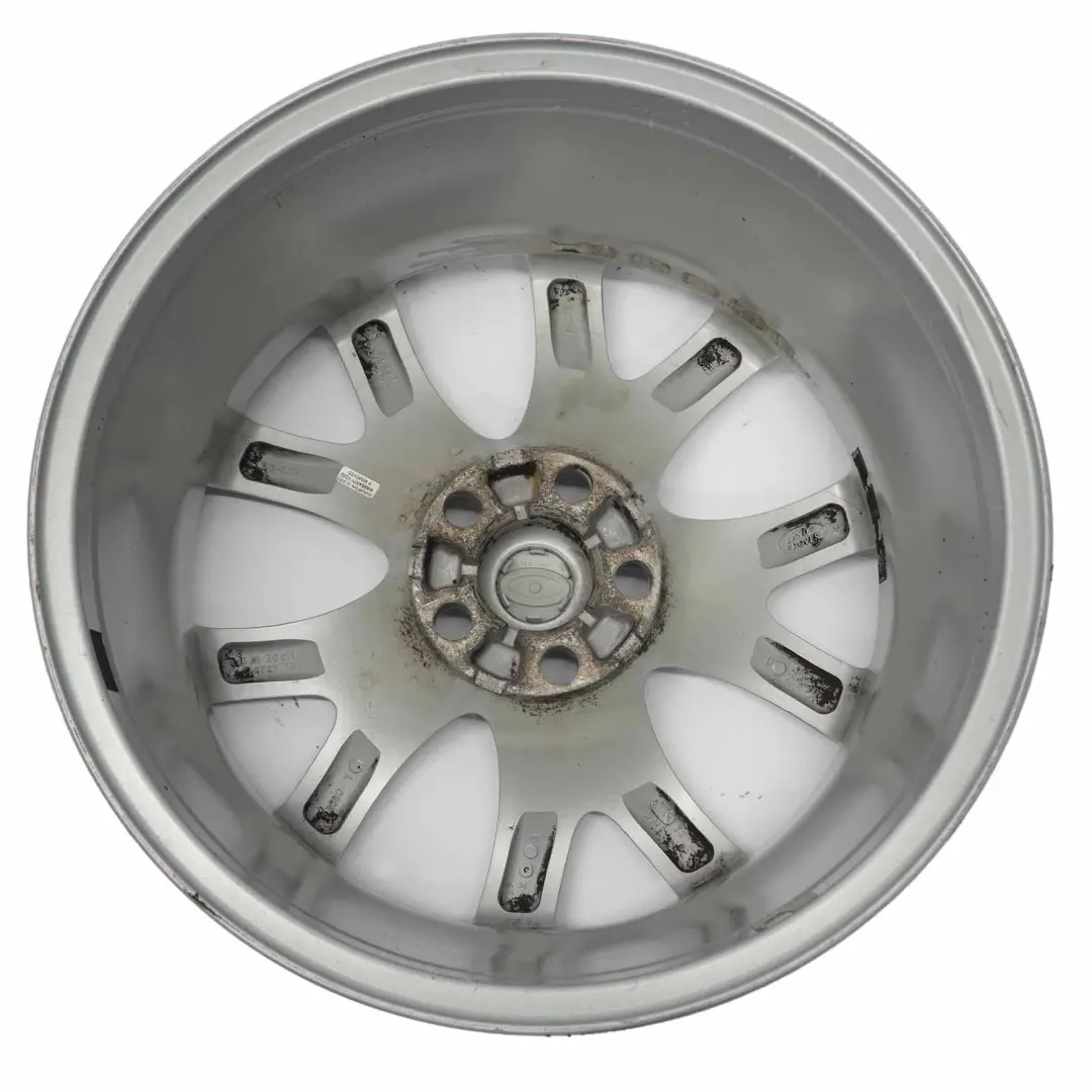 Silberne Leichtmetallfelge 19" ET:53 9J für Land Rover Range Rover L322 mit Teilenummer 7H22-CA Land Rover Range Rover L322 Silberne Leichtmetallfelge 19" ET:53 9J - SKU 7H22-CA-2 - Teilenummer 7H22-CA