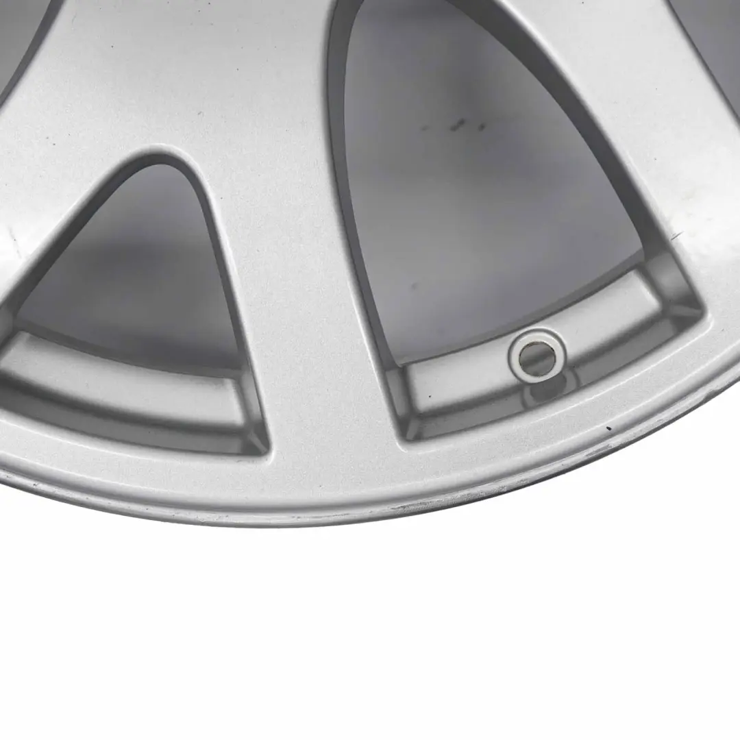 Llanta de aleación plateada 19" ET:53 9J para Land Rover Range Rover L322 con número de pieza 7H22-CA Land Rover Range Rover L322 Llanta de aleación plateada 19" ET:53 9J - SKU 7H22-CA-2 - Número de pieza 7H22-CA