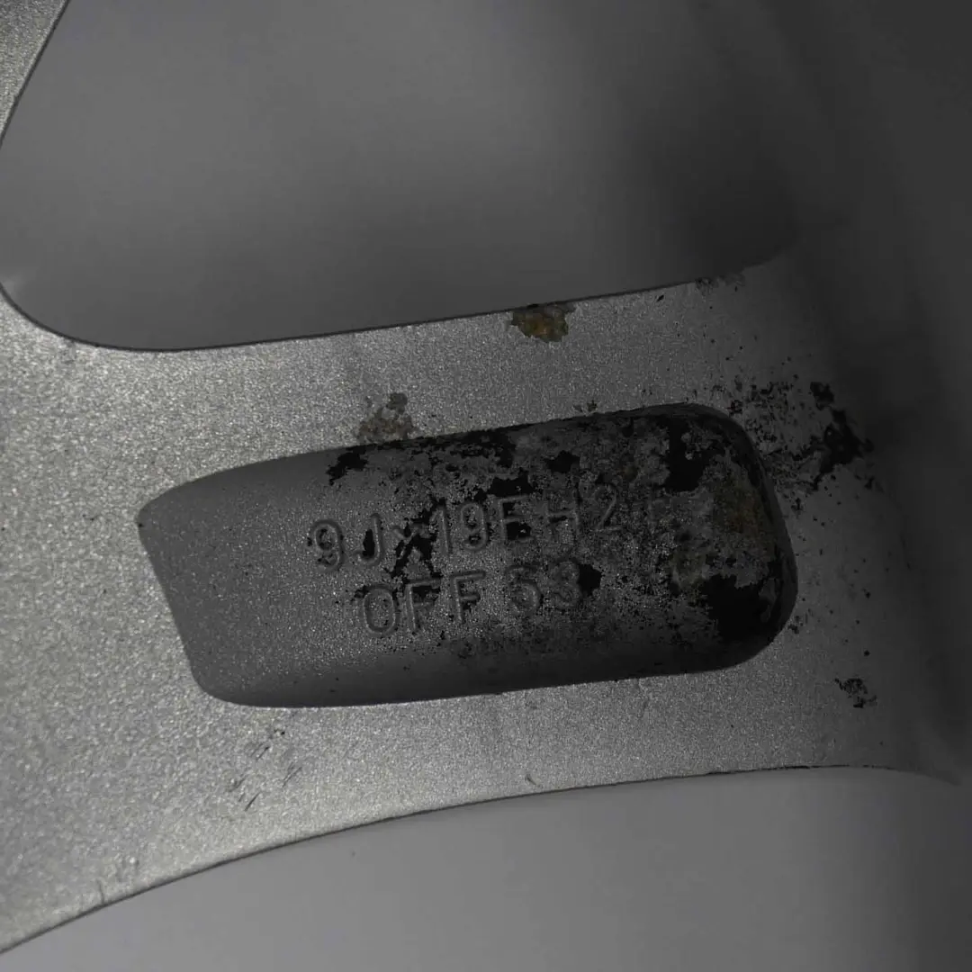 Alloy Wheel Rim 19" ET:53 9J to Land Rover Range Rover L322 Silver with Part number 7H22-CA Land Rover Range Rover L322 Silver Alloy Wheel Rim 19" ET:53 9J - SKU 7H22-CA-3 - Part number 7H22-CA