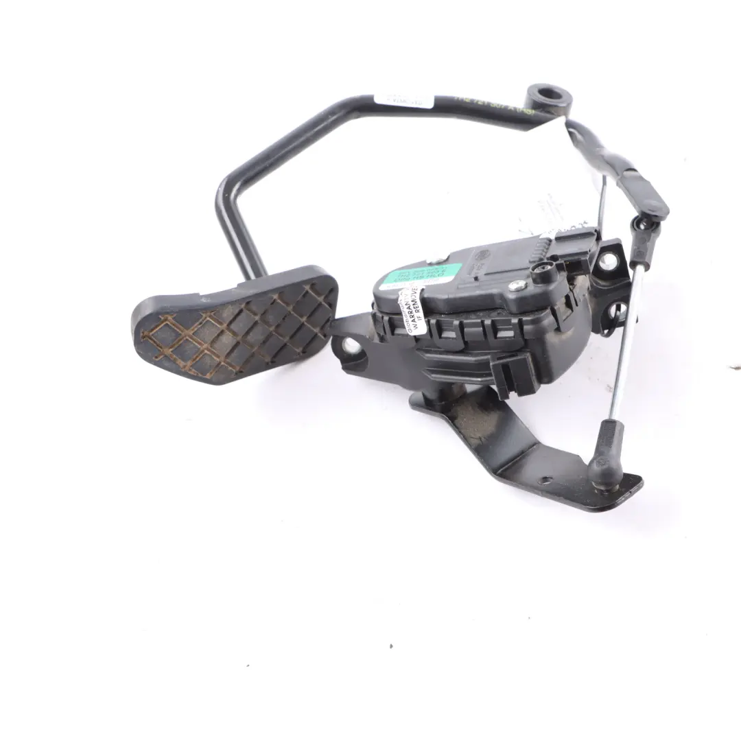 Pedale Acceleratore Elettronico per Volkswagen Transporter T5 con numero di parte 7H2721503E Volkswagen Transporter T5 Pedale Acceleratore Elettronico - SKU 7H2721503E - Numero di parte 7H2721503E
