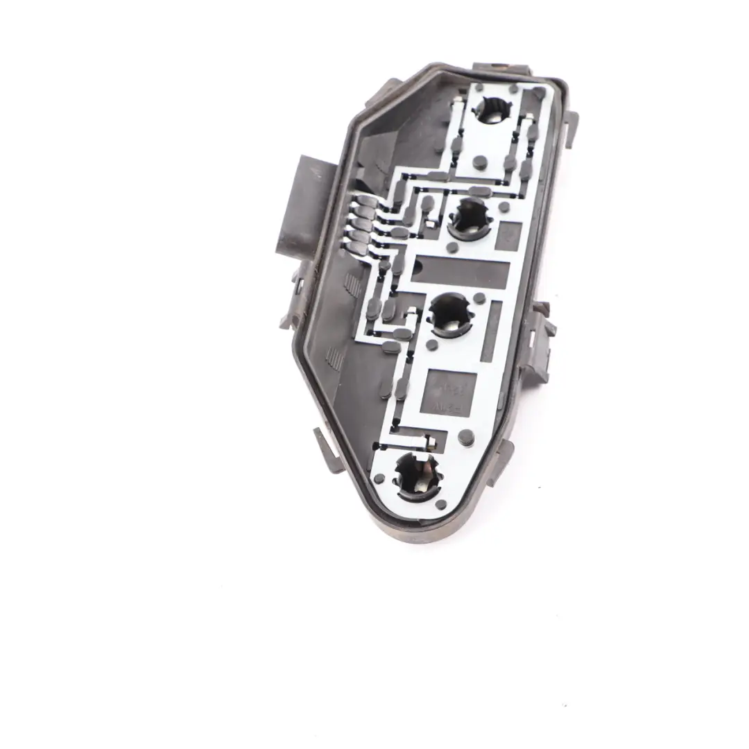 Volkswagen Transporter T5 Douille De Feu Arrière Gauche - SKU 7H5945257A - Numéro de pièce 7H5945257A