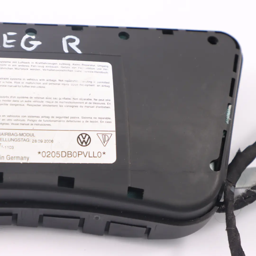 Airbag Laterale Anteriore Destro Air Bag Sedile per Volkswagen Touareg con numero di parte 7L0880240K Volkswagen Touareg Airbag Laterale Anteriore Destro Air Bag Sedile - SKU 7L0880240K - Numero di parte 7L0880240K