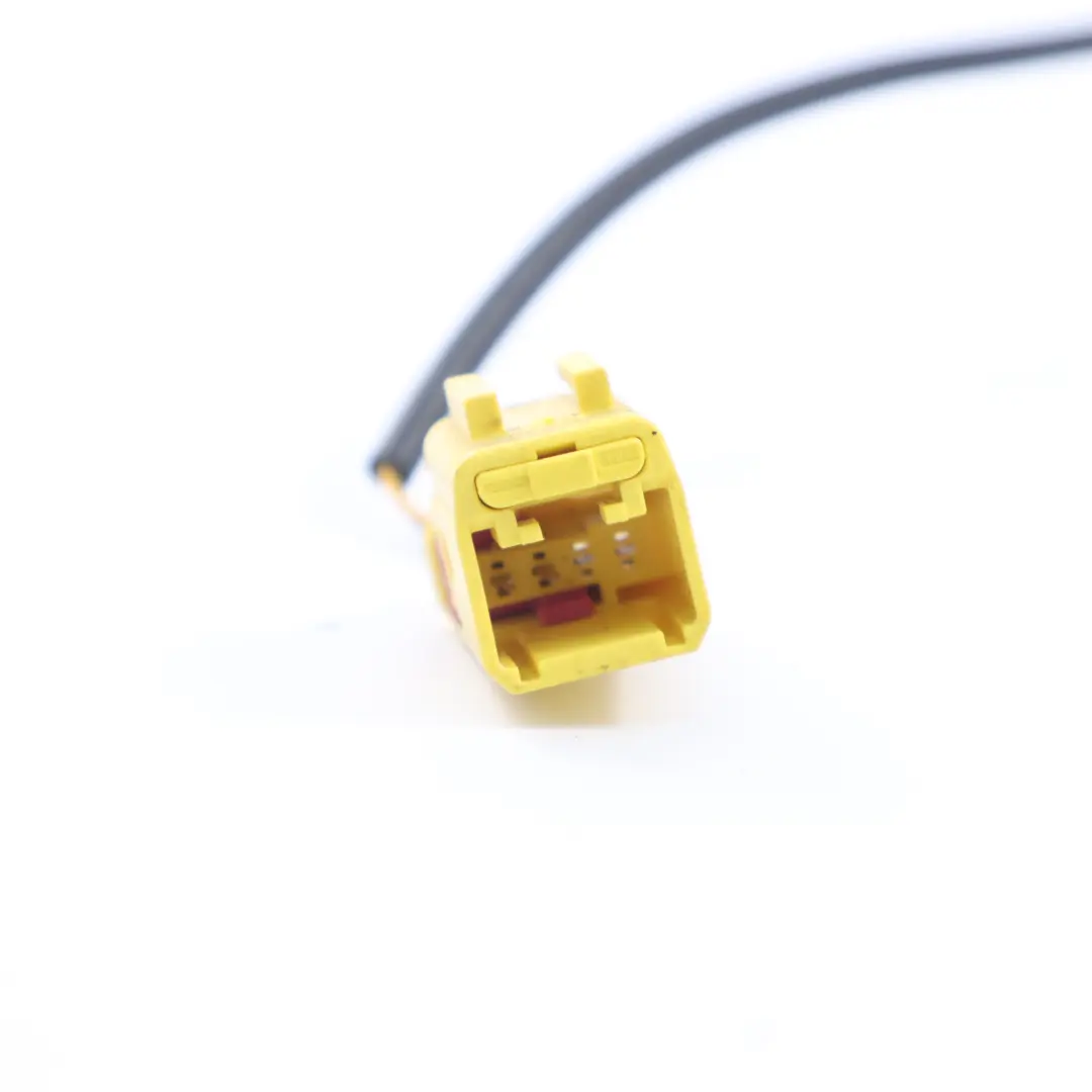 Sitz Gurt Schnalle Verriegelung vorne rechts für VW Volkswagen Touareg 1 mit Teilenummer 7L6857778B VW Volkswagen Touareg 1 Sitz Gurt Schnalle Verriegelung vorne rechts - SKU 7L6857778B - Teilenummer 7L6857778B