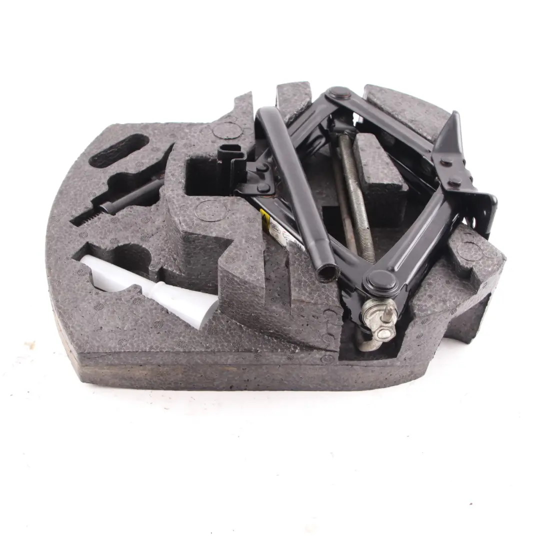 Ford Mondeo Mk4 Tyre Spare Wheel Emergency Tool Kit Set - SKU 7S71-17009-BC - Part number 7S71-17009-BC