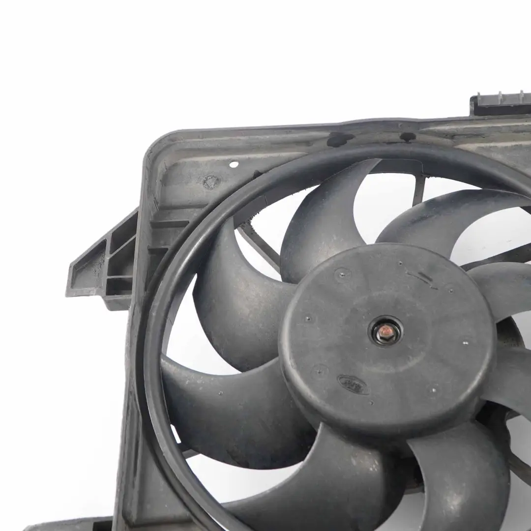 Kühlerpaket Motorkühlung Lüfterhaube für Ford Transit Connect mit Teilenummer 7T16-8C607-NB Ford Transit Connect Kühlerpaket Motorkühlung Lüfterhaube - SKU 7T16-8C607-NB - Teilenummer 7T16-8C607-NB