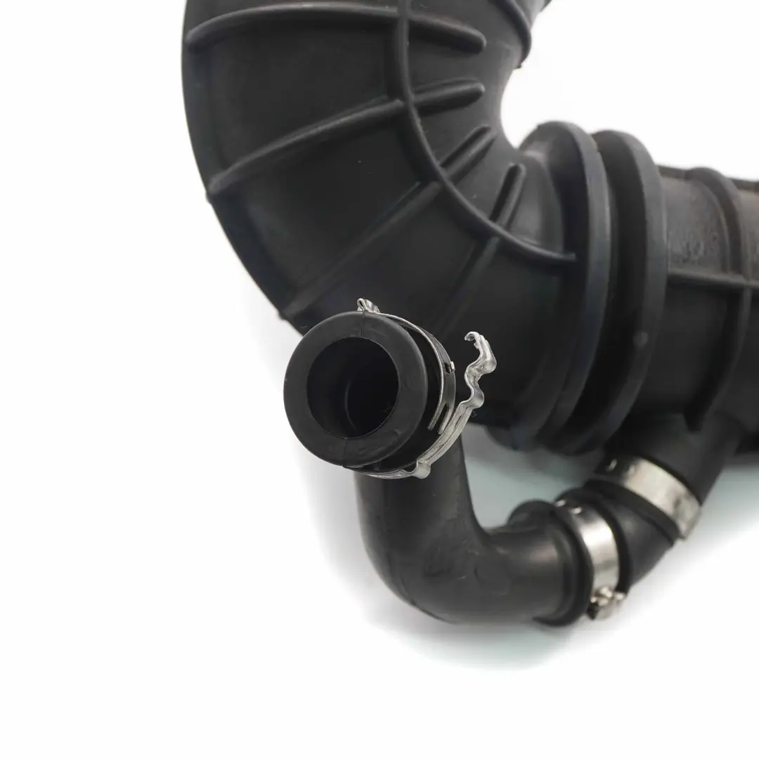 Lufteinlass rohr Schlauch leitung für Ford Transit Connect 1.8 TDCI mit Teilenummer 7T169R504AD Ford Transit Connect 1.8 TDCI Lufteinlass rohr Schlauch leitung - SKU 7T169R504AD - Teilenummer 7T169R504AD