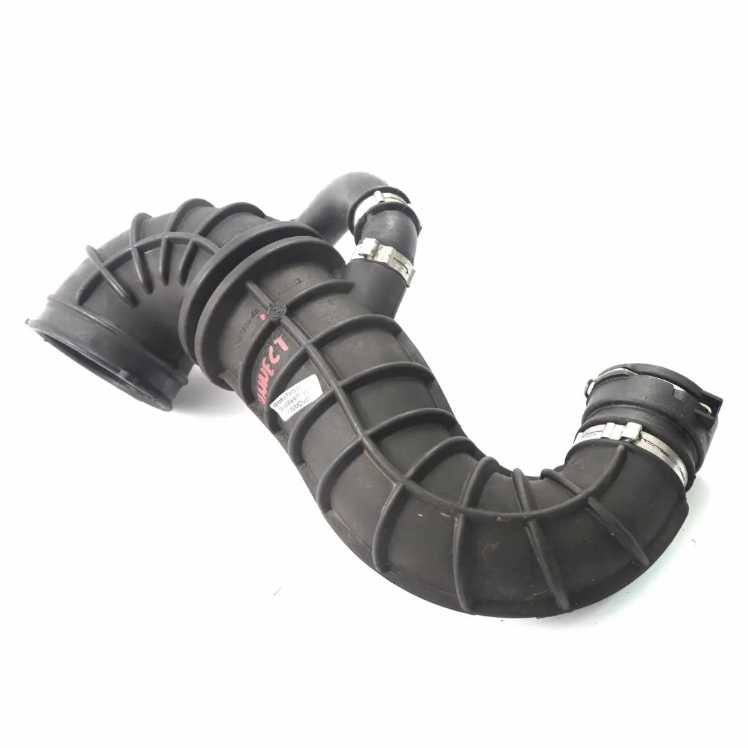 Tuyau d'admission d'air Tuyau pour Ford Transit Connect 1.8 TDCI à propos du numéro de pièce 7T169R504AD Ford Transit Connect 1.8 TDCI Tuyau d'admission d'air Tuyau - SKU 7T169R504AD - Numéro de pièce 7T169R504AD