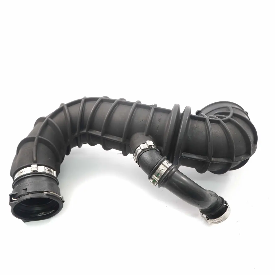 Tubo de admisión de aire para Ford Transit Connect 1.8 TDCI con número de pieza 7T169R504AD Ford Transit Connect 1.8 TDCI Tubo de admisión de aire - SKU 7T169R504AD - Número de pieza 7T169R504AD