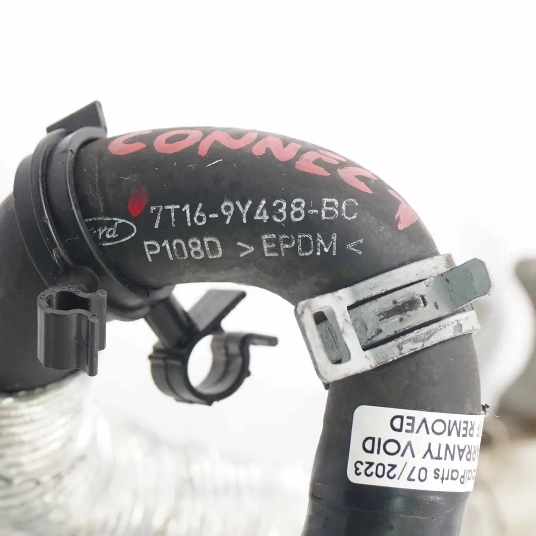 Enfriador EGR Tubería de refrigerante para Ford Transit Connect 1.8 TDCI con número de pieza 7T169Y438BC Ford Transit Connect 1.8 TDCI Enfriador EGR Tubería de refrigerante - SKU 7T169Y438BC - Número de pieza 7T169Y438BC