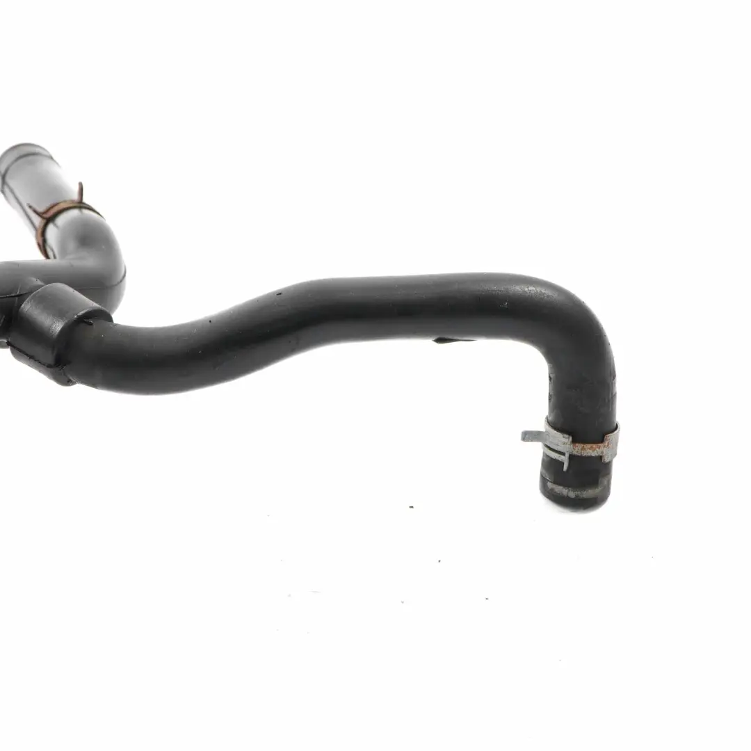 Manguera De Ventilación Del Cárter para Ford Transit Connect 1.8 TDCI con número de pieza 7T1Q6K869AB Ford Transit Connect 1.8 TDCI Manguera De Ventilación Del Cárter - SKU 7T1Q6K869AB - Número de pieza 7T1Q6K869AB