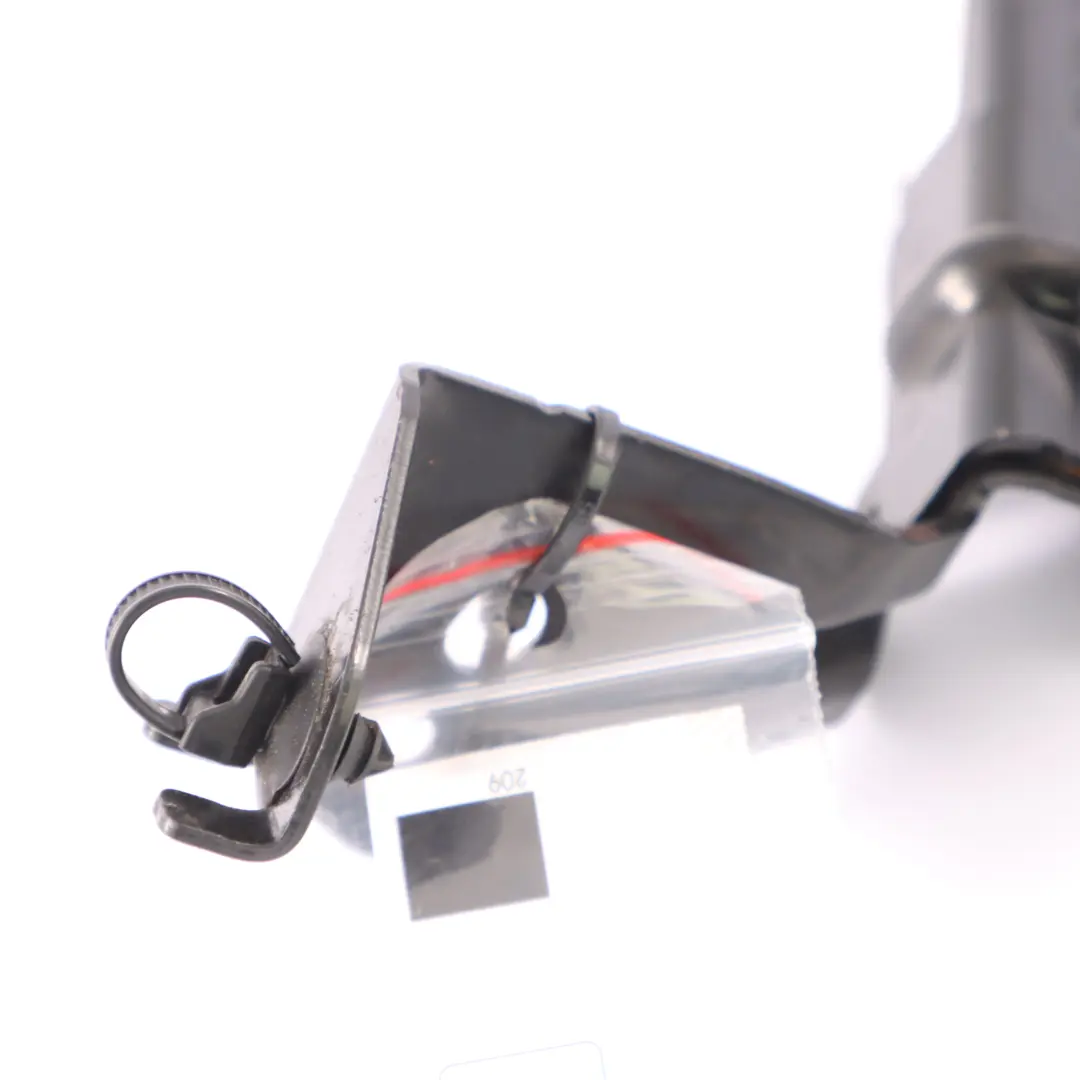 Pipe Hose Holder Bracket to Ford Fiesta MK7 1.6 Tdci Fuel with Part number 7V2Q-9B325-AA Ford Fiesta MK7 1.6 Tdci Fuel Pipe Hose Holder Bracket - SKU 7V2Q-9B325-AA - Part number 7V2Q-9B325-AA