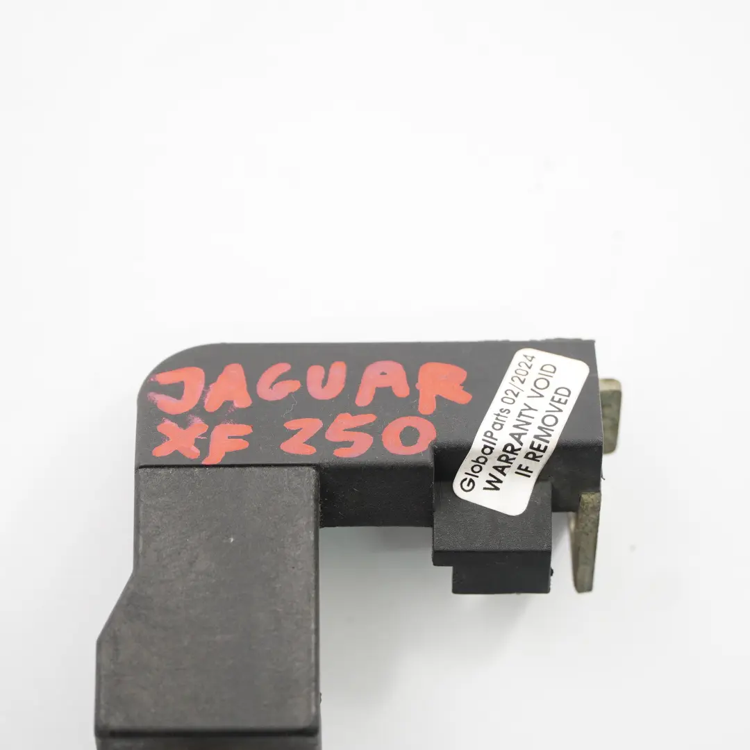 Jaguar XF 250 Zacisk Plusowy Akumulatora - SKU 7W93-11A134-AA - Numer Części 7W93-11A134-AA