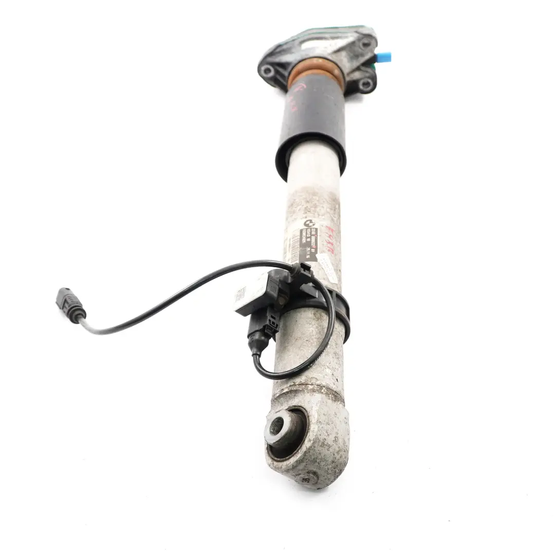 Suspensión Muelle Amortiguador Trasero Derecho EDC para BMW F83 M4 con número de pieza 8008632 BMW F83 M4 Suspensión Muelle Amortiguador Trasero Derecho EDC - SKU 8008632 - Número de pieza 8008632