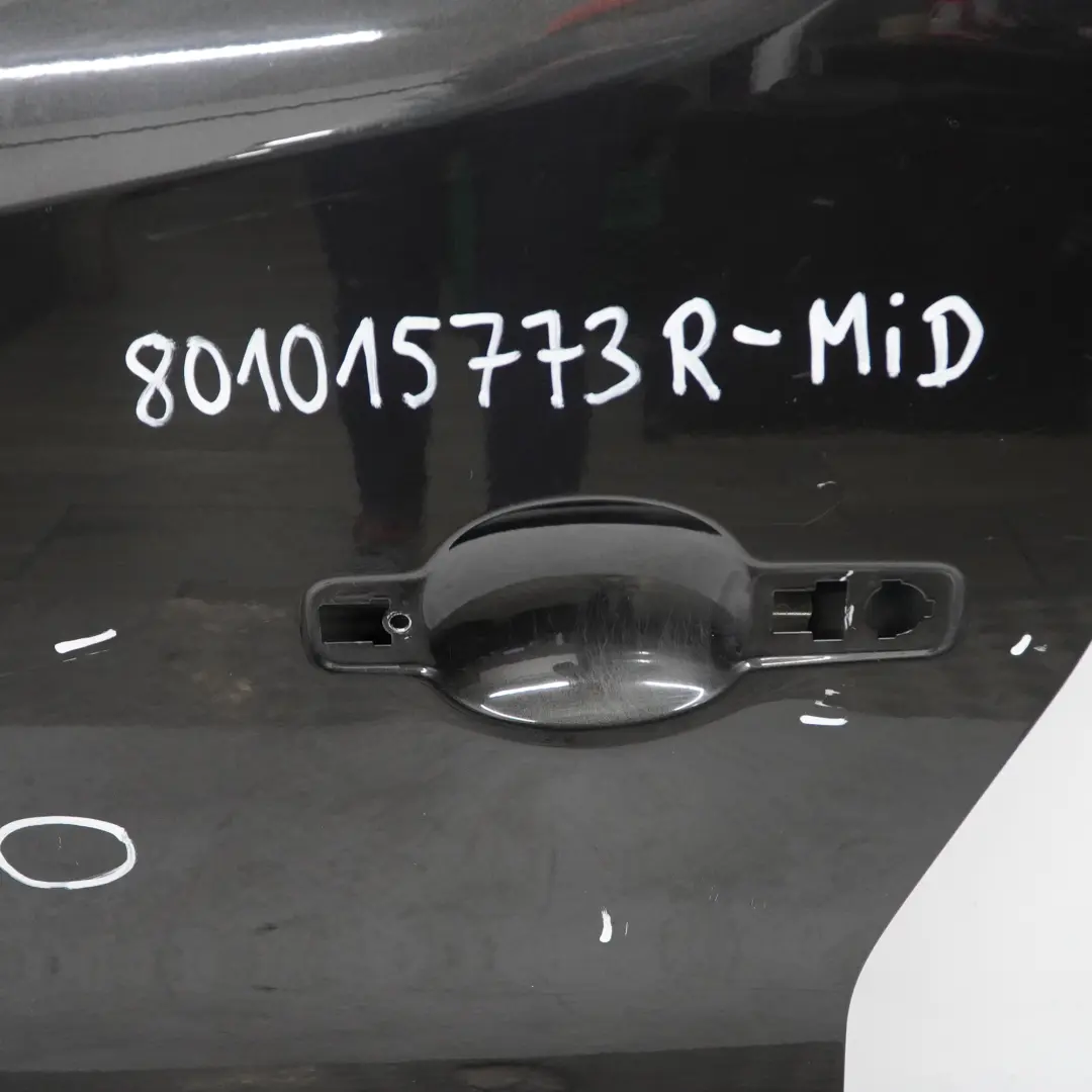 Drzwi Lewy Przód Midnight Black do Renault Trafic III o numerze 801015773R Renault Trafic III Drzwi Lewy Przód Midnight Black - SKU 801015773R-MID - Numer Części 801015773R