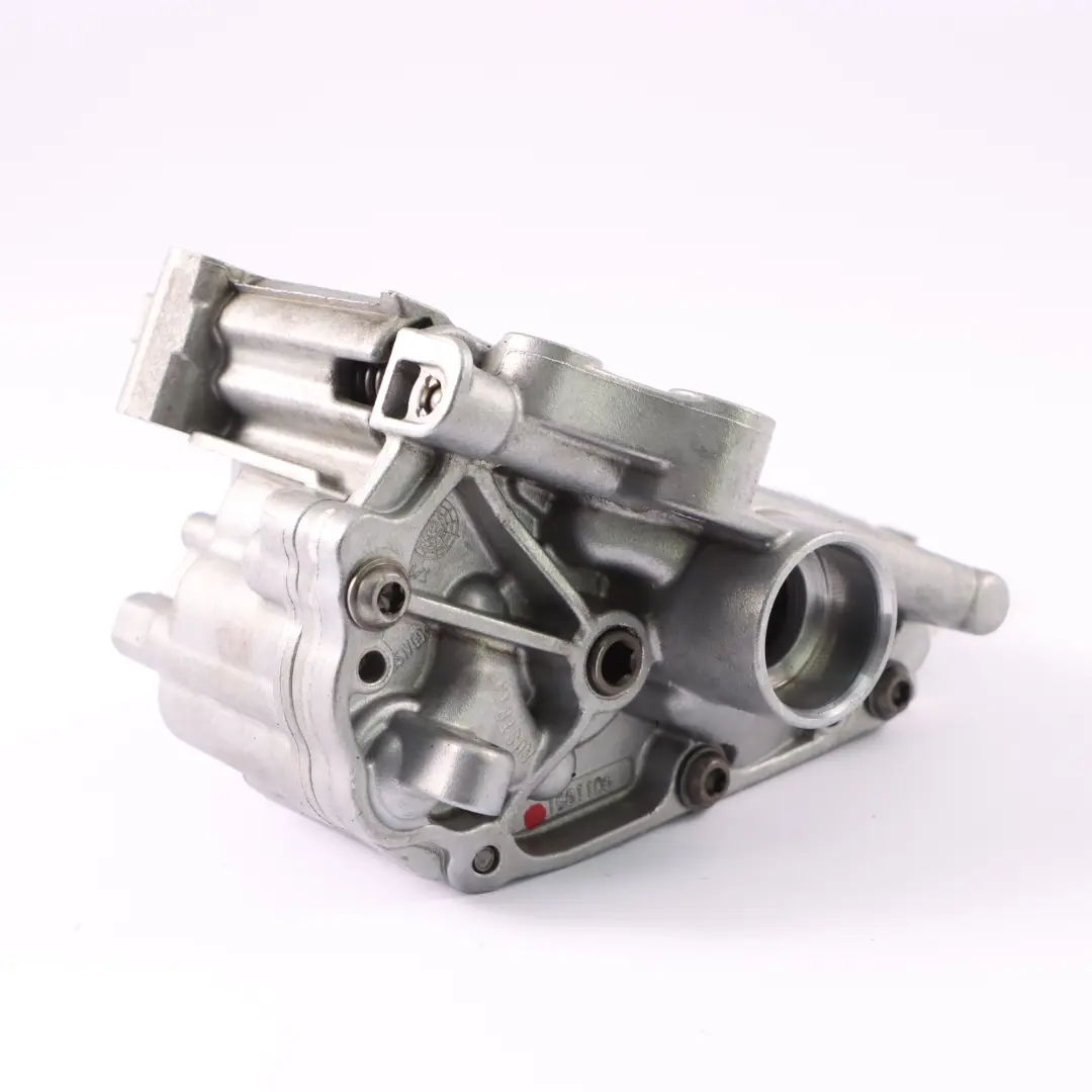 Pompe à huile BMW F80 M3 F82 F83 M4 F87 M2 Moteur à essence S55 N55 pour à propos du numéro de pièce 8011851 Pompe à huile BMW F80 M3 F82 F83 M4 F87 M2 Moteur à essence S55 N55 - SKU 8011851 - Numéro de pièce 8011851