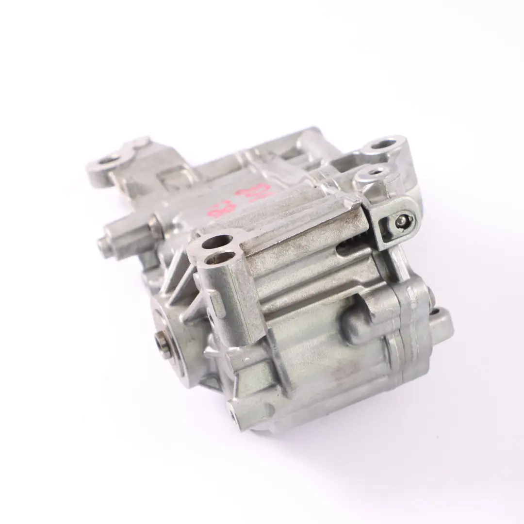 Pompe à huile BMW F80 M3 F82 F83 M4 F87 M2 Moteur à essence S55 N55 pour à propos du numéro de pièce 8011851 Pompe à huile BMW F80 M3 F82 F83 M4 F87 M2 Moteur à essence S55 N55 - SKU 8011851 - Numéro de pièce 8011851