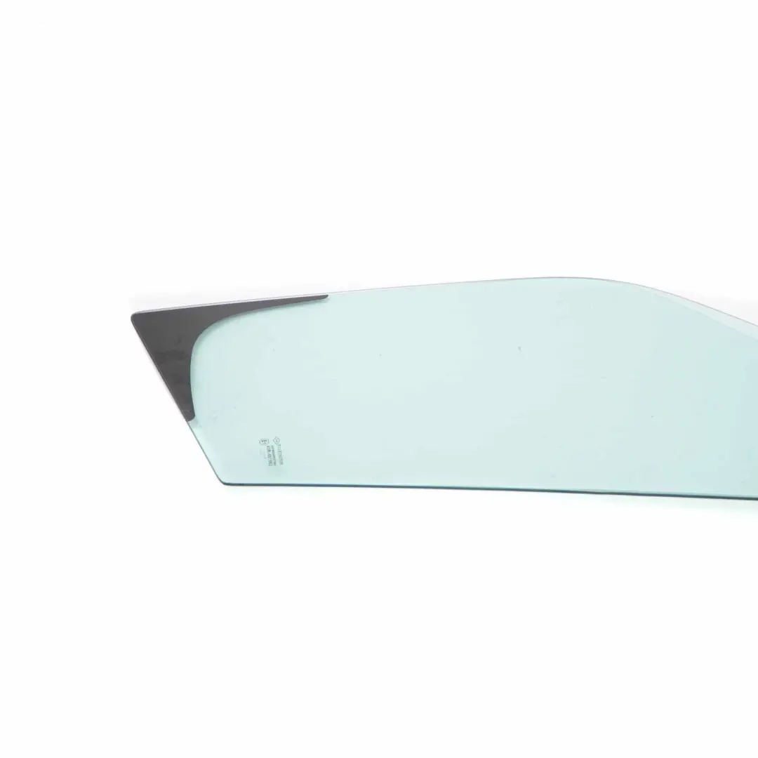 Vitre Renault Master III IV Triangle de porte avant gauche AS2 pour à propos du numéro de pièce 802638962R Vitre Renault Master III IV Triangle de porte avant gauche AS2 - SKU 802638962R - Numéro de pièce 802638962R