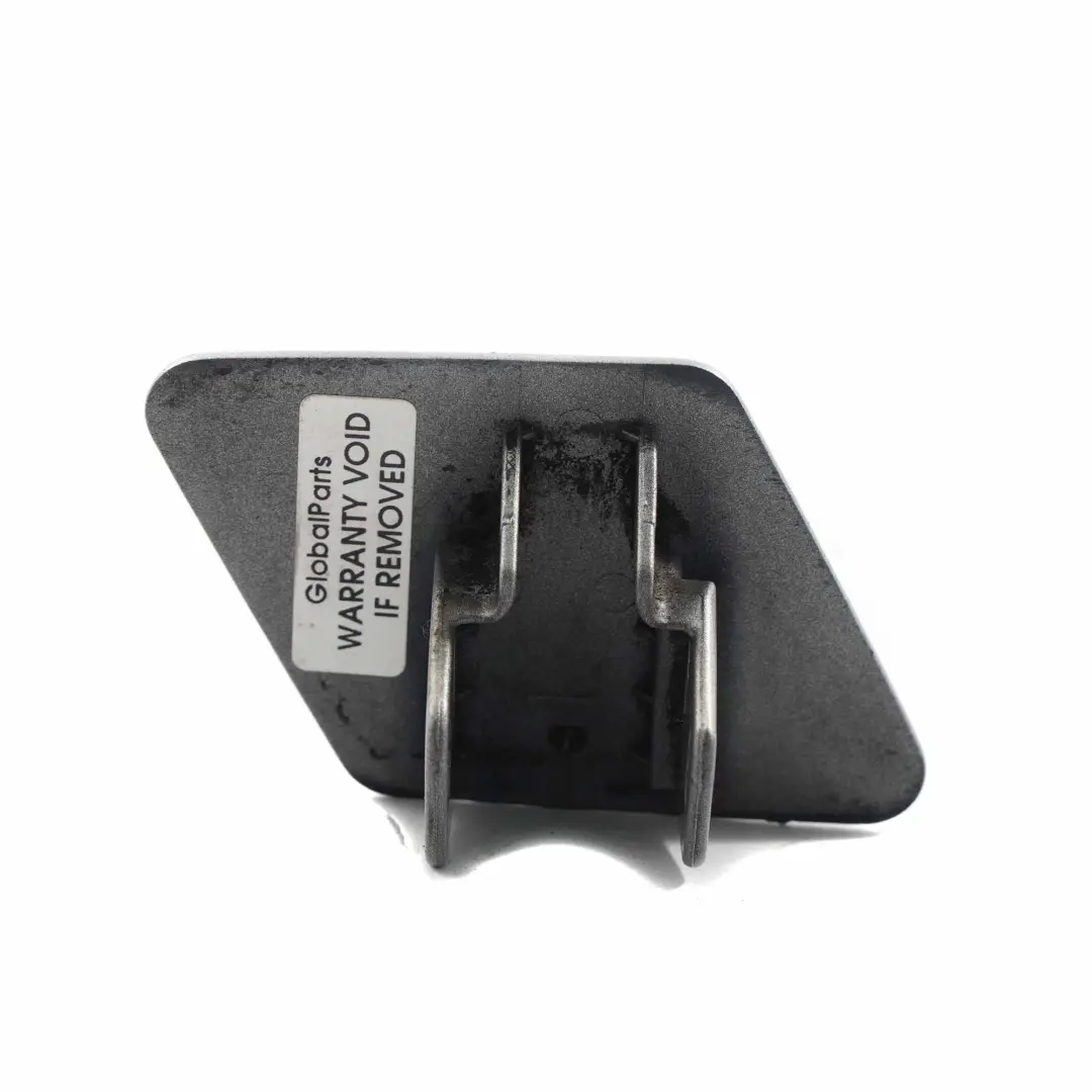 Tapa Spray Boquilla Flap Izquierda Titansilber - 354 para BMW E90 con número de pieza 8031307 BMW E90 Tapa Spray Boquilla Flap Izquierda Titansilber - 354 - SKU 8031307-TS - Número de pieza 8031307