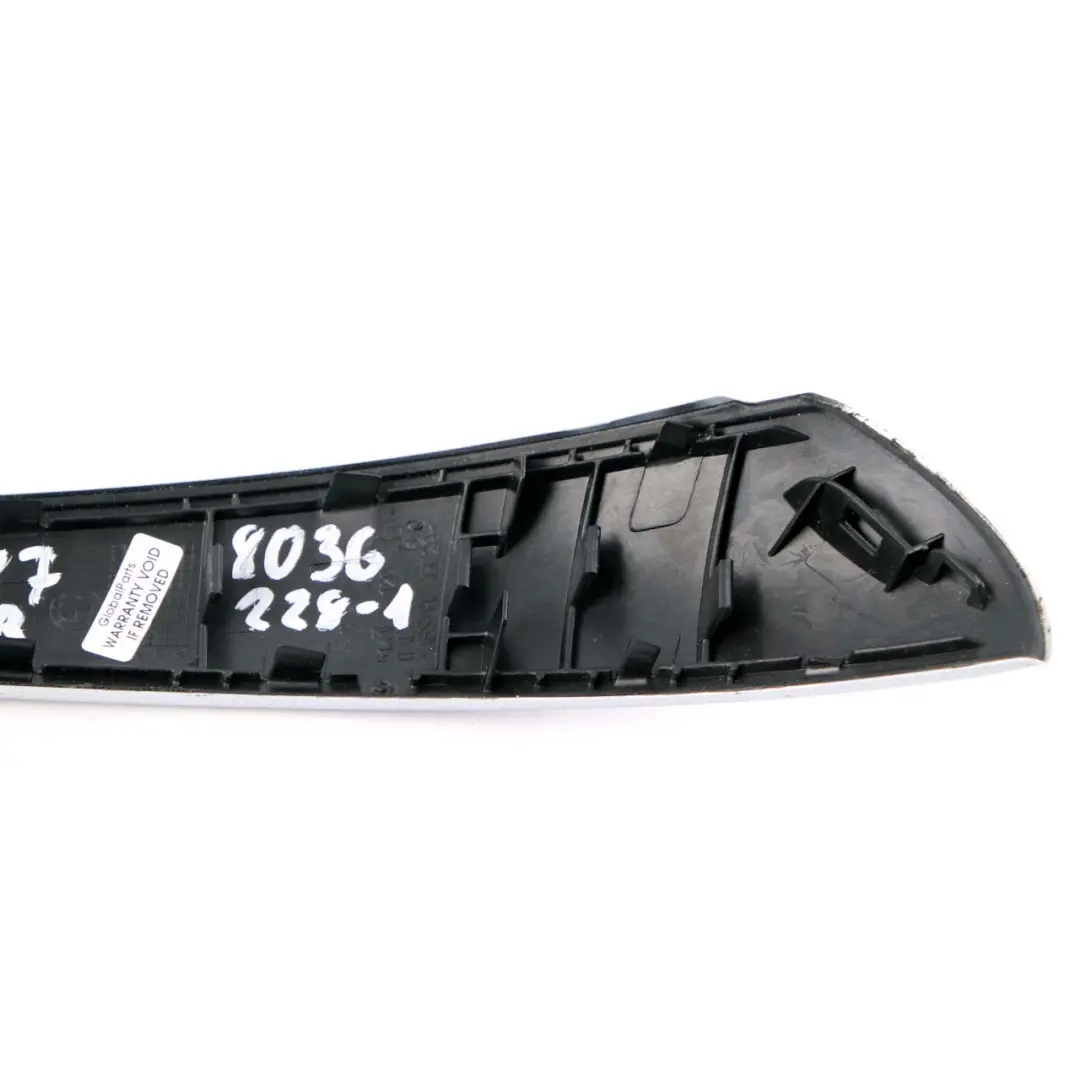 BMW 1 E87 1 Puerta Interior Derecha Tirador de Aluminio Plata Glaciar - SKU 8036228-1 - Número de pieza 8036228