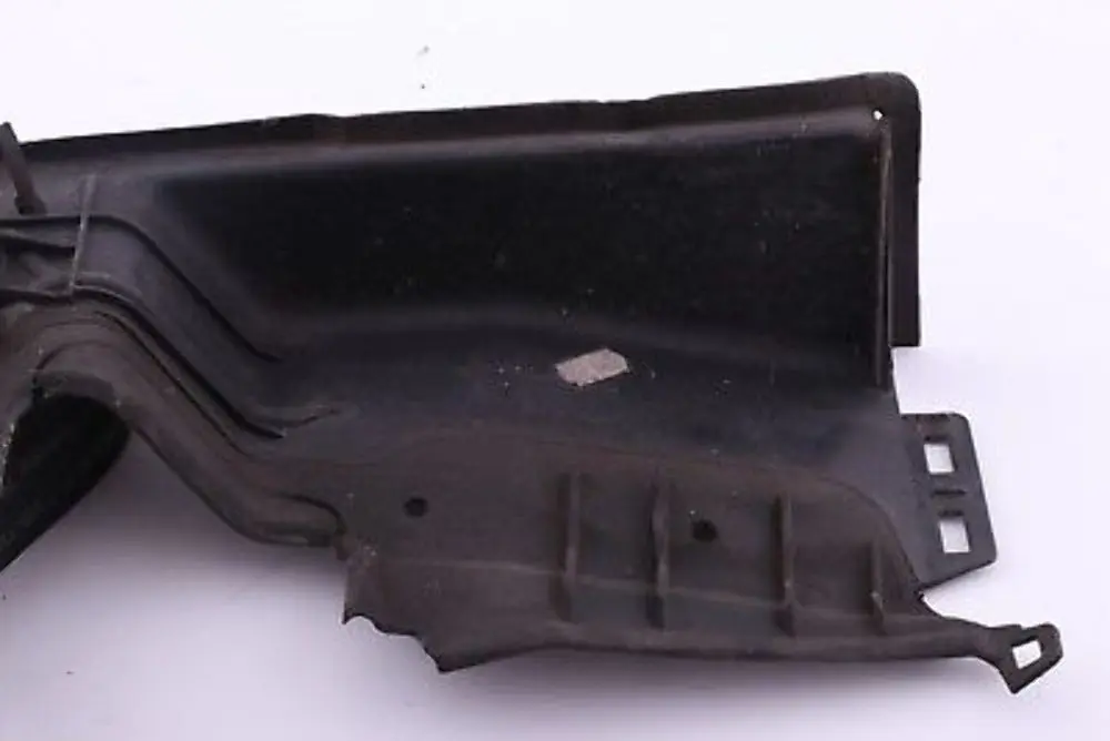 M-Sport Satz Luftführung Vorne Links für BMW 5 er E60 E61 LCI mit Teilenummer 8036575 BMW 5 er E60 E61 LCI M-Sport Satz Luftführung Vorne Links - SKU 8036575 - Teilenummer 8036575