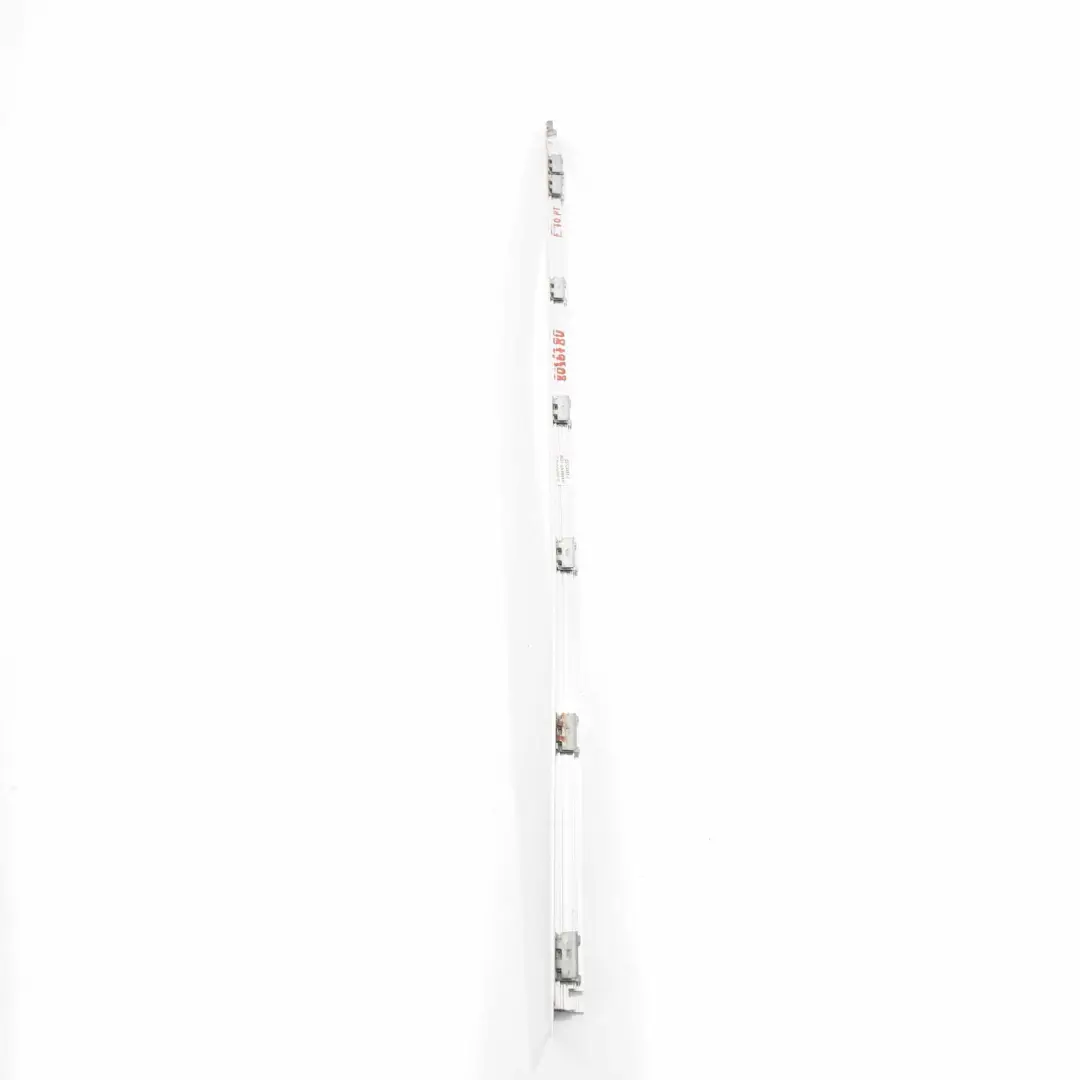 Guide fenêtre Haut page Couvercle Garniture Porte Arrière droite Alu pour BMW X5 E70 à propos du numéro de pièce 8036780 BMW X5 E70 Guide fenêtre Haut page Couvercle Garniture Porte Arrière droite Alu - SKU 8036780 - Numéro de pièce 8036780