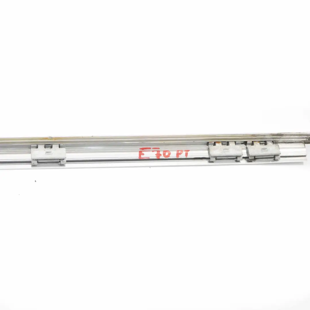 Window Guide Top Cover Strip Trim Door Rear Right O/S Alu to BMW X5 E70 with Part number 8036780 BMW X5 E70 Window Guide Top Cover Strip Trim Door Rear Right O/S Alu - SKU 8036780 - Part number 8036780