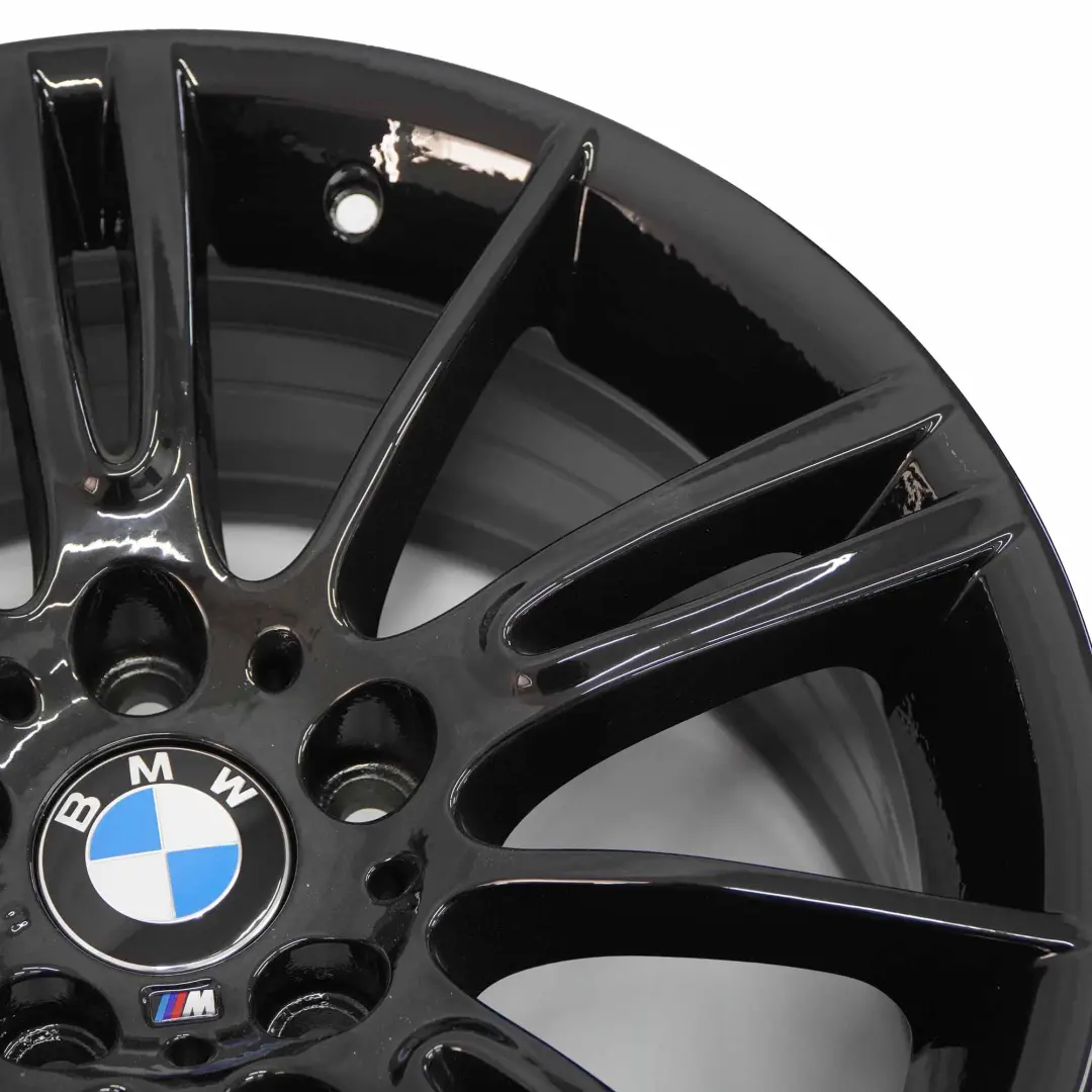 Juego Completo 4x Llanta 18" M Spider Spoke 193 para BMW E90 E91 E92 E93 con número de pieza 8036933 BMW E90 E91 E92 E93 Juego Completo 4x Llanta 18" M Spider Spoke 193 - SKU 8036933/8036934-2 - Número de pieza 8036933