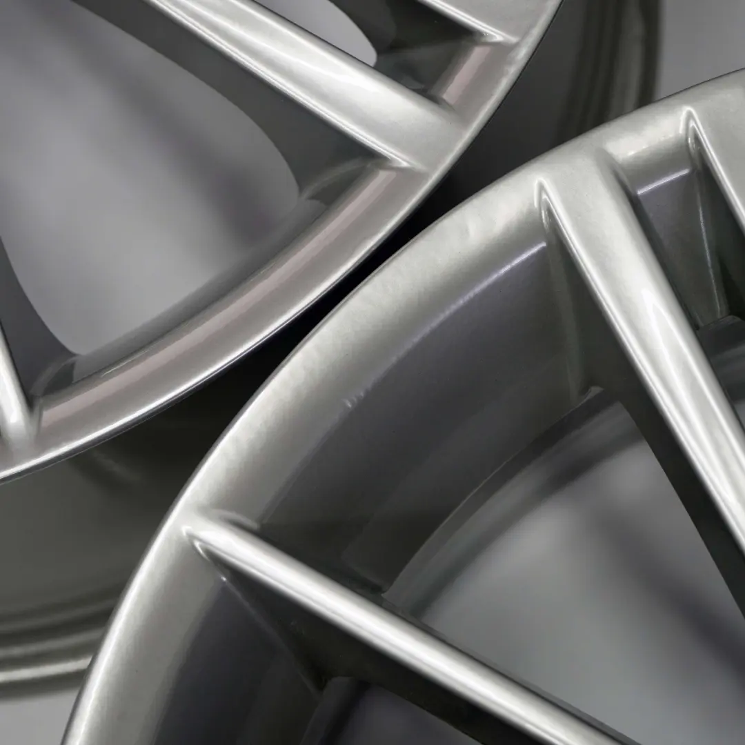 BMW E90 E91 E92 Alu Felgen Alufelge Komplettes 4x Rad 18" M Sternspeiche 193 - SKU 8036933/8036934 - Teilenummer 8036933