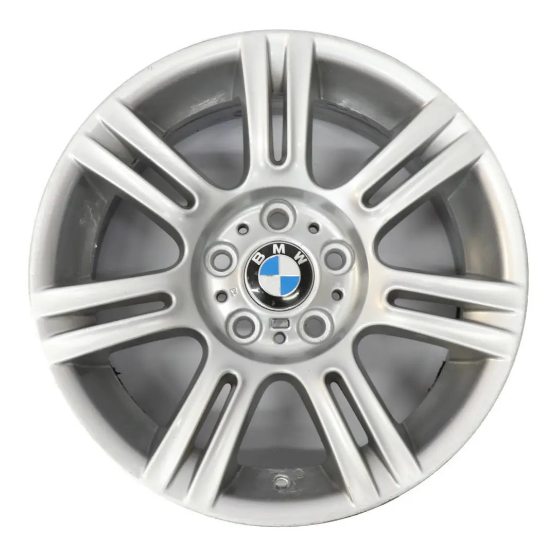 Cerchio lega argento M Doppie razze 194 17" ET:34 8J per BMW E90 E91 E92 con numero di parte 8036935 BMW E90 E91 E92 Cerchio lega argento M Doppie razze 194 17" ET:34 8J - SKU 8036935-5 - Numero di parte 8036935