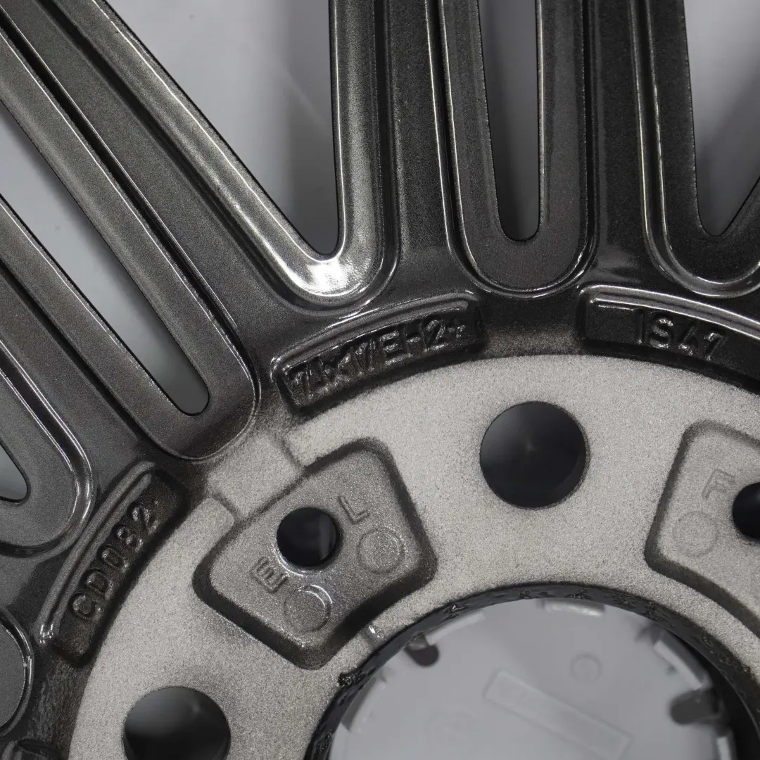 Ferric Grau Alu Felge Alufelge 17" M Doppelspeiche 207 7J ET:47 für BMW E81 E82 E87 mit Teilenummer 8036937 BMW E81 E82 E87 Ferric Grau Alu Felge Alufelge 17" M Doppelspeiche 207 7J ET:47 - SKU 8036937-7 - Teilenummer 8036937