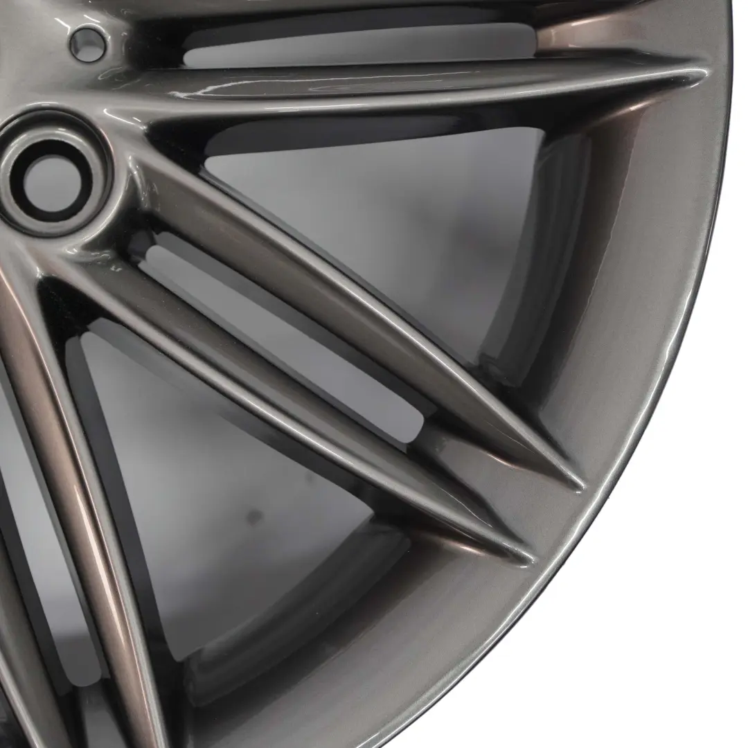 Jante en Alliage Leger 71/2JX17 ET:47 pour BMW 1 Serie E81 E87 à propos du numéro de pièce 8036938 BMW 1 Serie E81 E87 Jante en Alliage Leger 71/2JX17 ET:47 - SKU 8036938 - Numéro de pièce 8036938