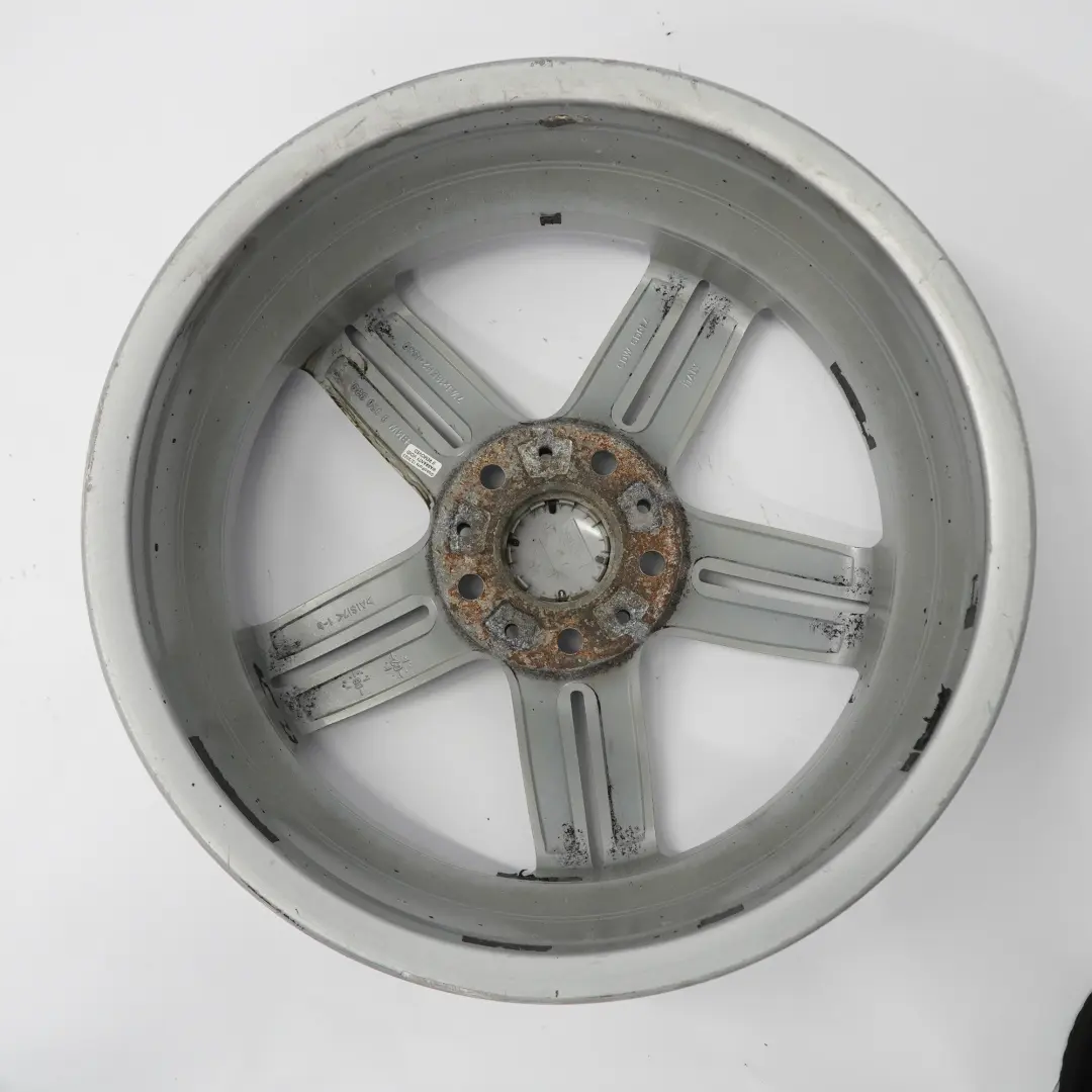 Front Silver Alloy Wheel Rim 18" 7,5J M Double Spoke 208 to BMW E81 E87 with Part number 8036939 BMW E81 E87 Front Silver Alloy Wheel Rim 18" 7,5J M Double Spoke 208 - SKU 8036939-7 - Part number 8036939