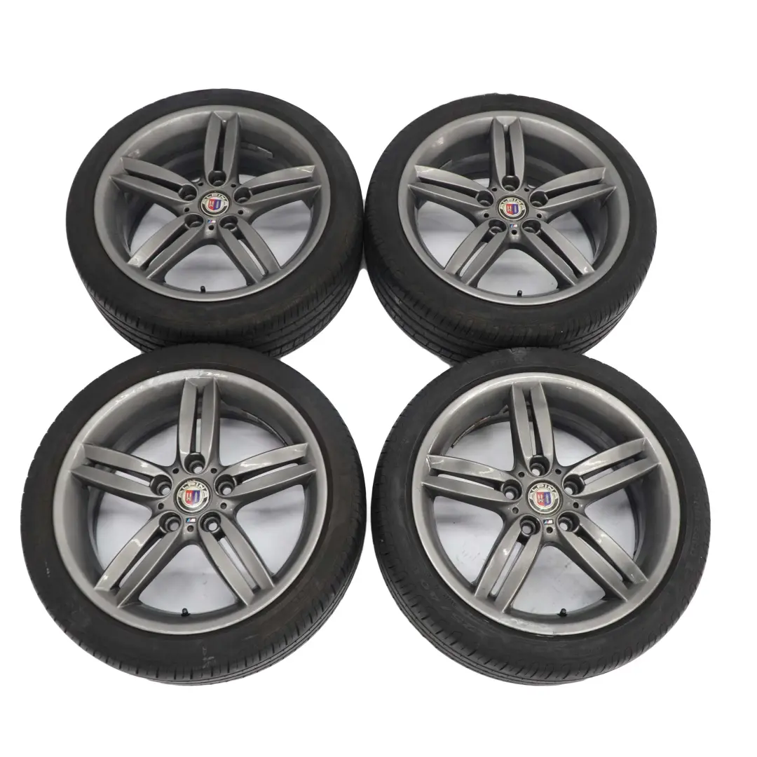 Grau Komplette 4 x Alufelgen Rad Felge 18" M Doppelspeiche 208 Reifen für BMW E87 mit Teilenummer 8036939 BMW E87 Grau Komplette 4 x Alufelgen Rad Felge 18" M Doppelspeiche 208 Reifen - SKU 8036939/8036940 SET - Teilenummer 8036939