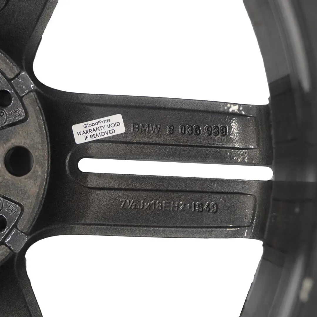 BMW E87 Grau Komplette 4 x Alufelgen Rad Felge 18" M Doppelspeiche 208 Reifen - SKU 8036939/8036940 SET - Teilenummer 8036939
