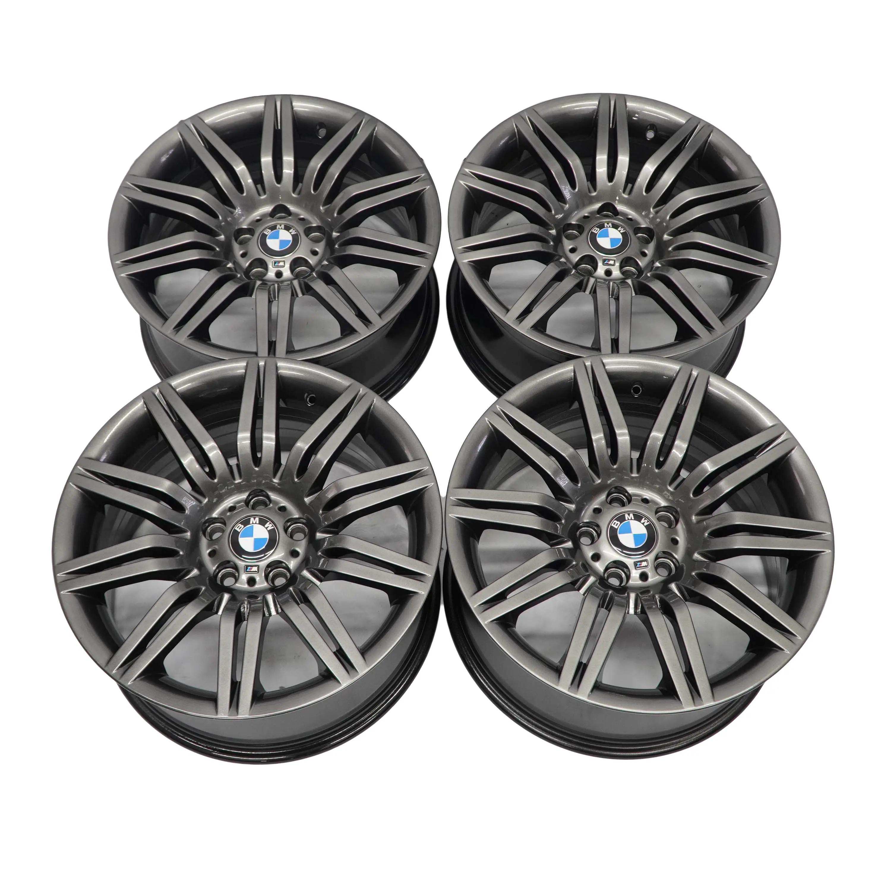 BMW E60 Gris Complete 4x Roue Jantes en Alliage Aluminium 19" M Rayons Doubles