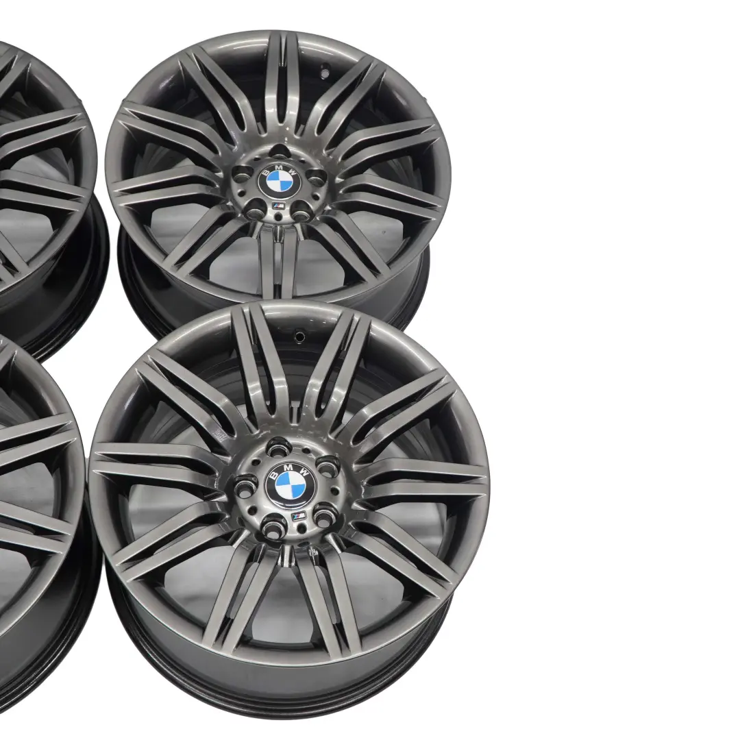 Gris Complete 4x Roue Jantes en Alliage Aluminium 19" M Rayons Doubles pour BMW E60 à propos du numéro de pièce 8036948/8036949 BMW E60 Gris Complete 4x Roue Jantes en Alliage Aluminium 19" M Rayons Doubles - SKU 8036948/8036949 - Numéro de pièce 8036948/8036949
