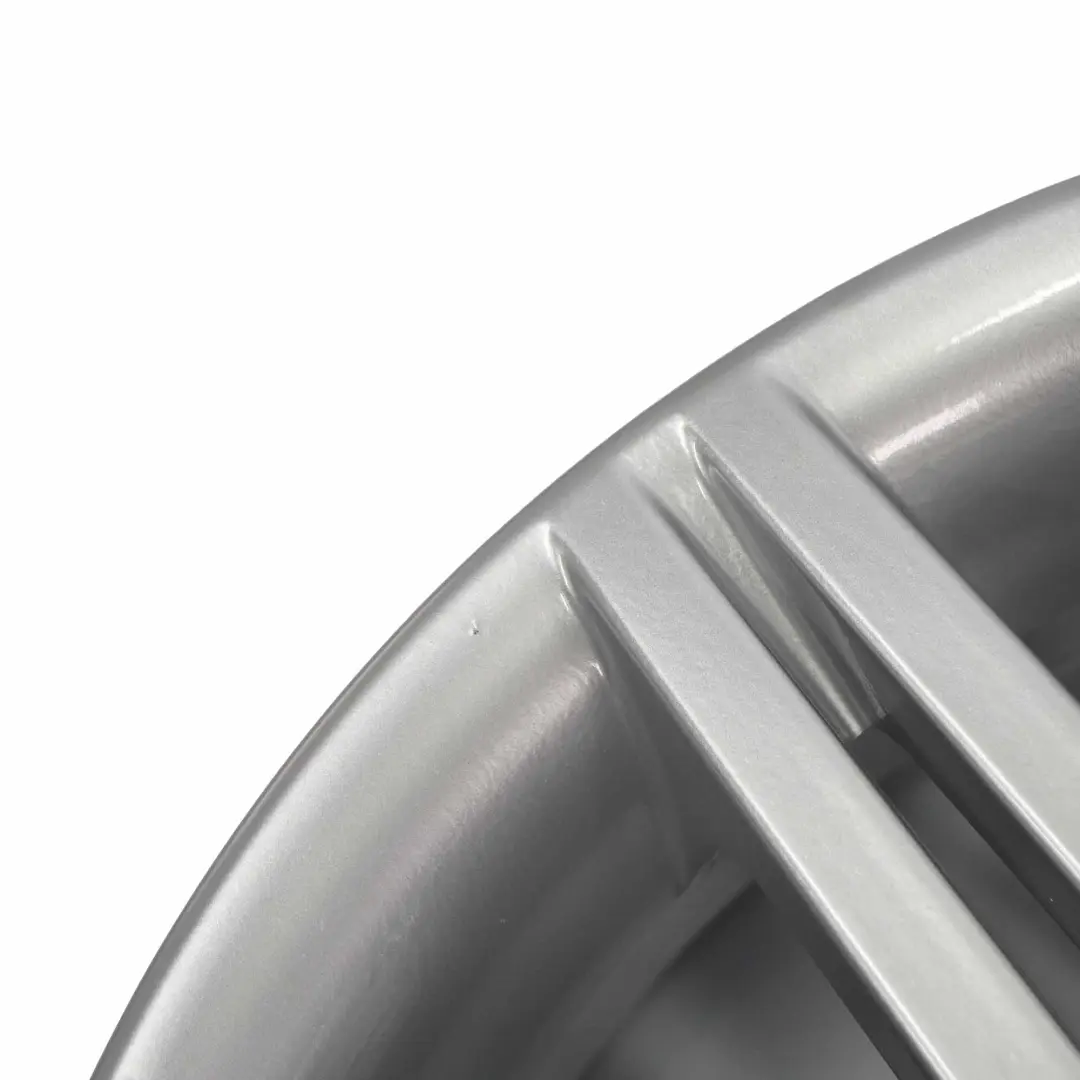 Cerchio Anteriore In Lega 19" 8,5J ET:18 M Doppie Razze 172 per BMW E60 E61 con numero di parte 8036948 BMW E60 E61 Cerchio Anteriore In Lega 19" 8,5J ET:18 M Doppie Razze 172 - SKU 8036948 - Numero di parte 8036948