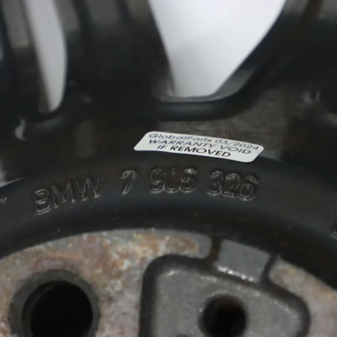 Jante en alliage arrière 19" ET:32 9,5J M Double Spoke 172 pour BMW E60 E61 à propos du numéro de pièce 8036949 BMW E60 E61 Jante en alliage arrière 19" ET:32 9,5J M Double Spoke 172 - SKU 8036949-6 - Numéro de pièce 8036949