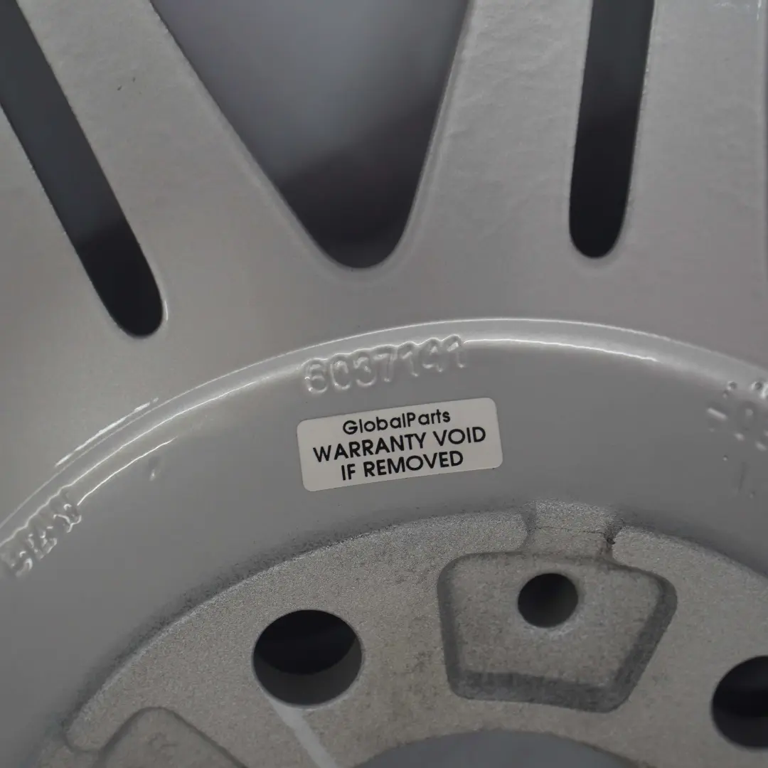 Rueda Delantera Llanta Aleacion 19" M Doble Radio 225 8J ET:37 para BMW E90 con número de pieza 8037141 BMW E90 Rueda Delantera Llanta Aleacion 19" M Doble Radio 225 8J ET:37 - SKU 8037141 - Número de pieza 8037141