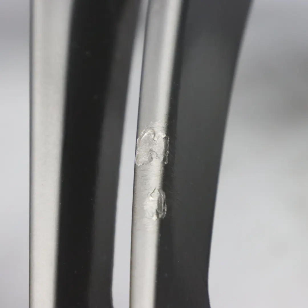 Ferricgrey Hinterradfelge 19" M Doppelspeiche 225 9J ET:39 für BMW E90 E92 mit Teilenummer 8037142 BMW E90 E92 Ferricgrey Hinterradfelge 19" M Doppelspeiche 225 9J ET:39 - SKU 8037142-4 - Teilenummer 8037142