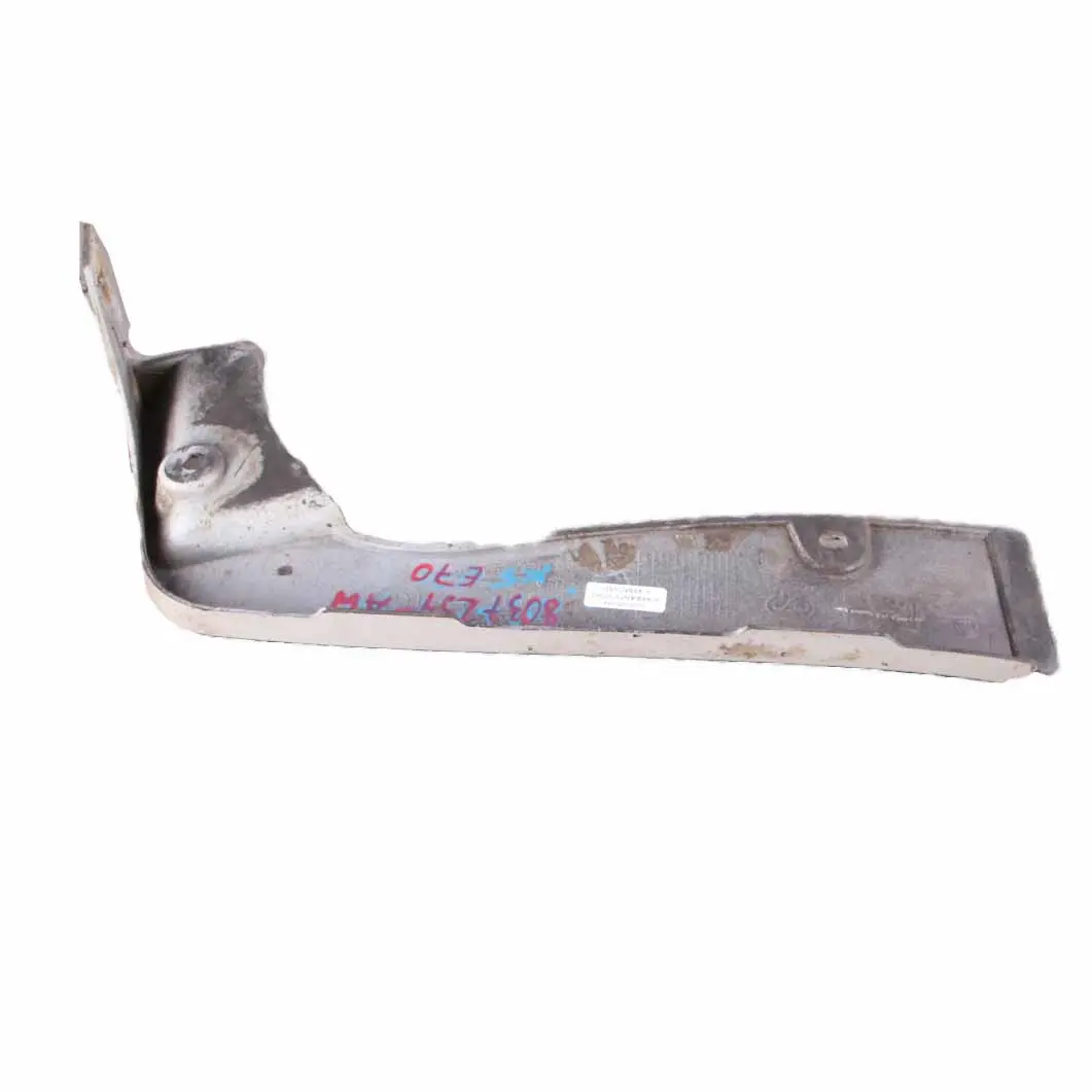 BMW X5 E70 M Sport Bumper Splash Shield Right Wheel Arch Alpinweiss Alpine White - SKU 8037284-AW - Part number 8037284