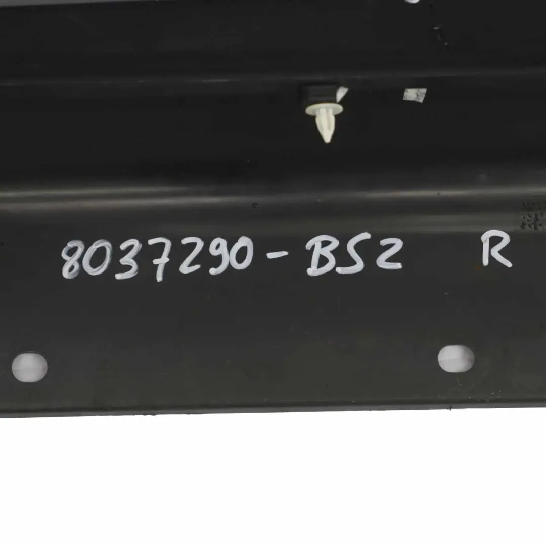 Panneau latéral droite Noir Saphir - 475 pour BMW X5 E70 M Sport à propos du numéro de pièce 8037290 BMW X5 E70 M Sport Panneau latéral droite Noir Saphir - 475 - SKU 8037290-BS2 - Numéro de pièce 8037290