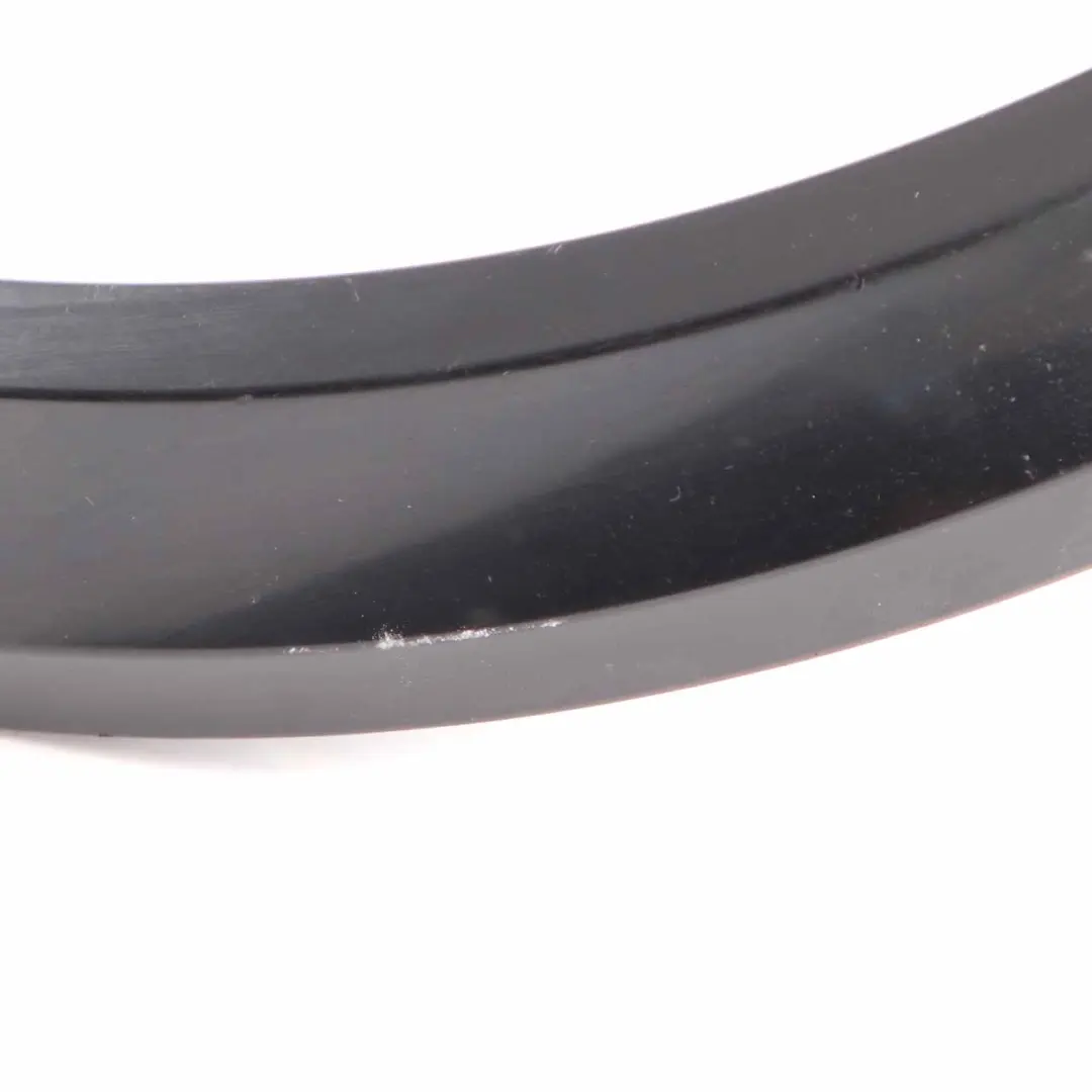 Rivestimento arco ruota posteriore sinistro Nero Zaffiro 475 per BMW X5 E70 M Sport con numero di parte 8037293 BMW X5 E70 M Sport Rivestimento arco ruota posteriore sinistro Nero Zaffiro 475 - SKU 8037293-BS2 - Numero di parte 8037293