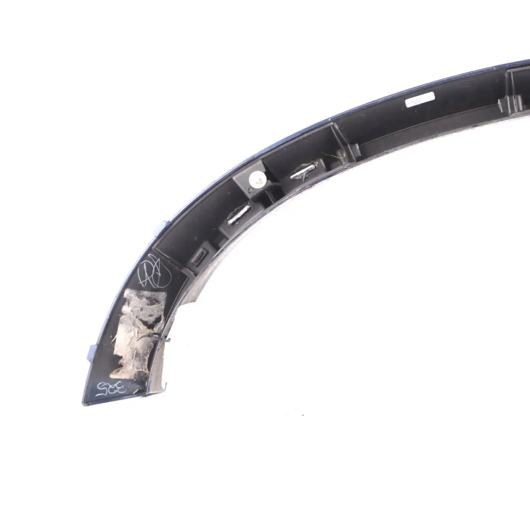 Copricerchio Posteriore Sinistro Deep Sea Blue - A76 per BMW X5 E70 M Sport con numero di parte 8037293 BMW X5 E70 M Sport Copricerchio Posteriore Sinistro Deep Sea Blue - A76 - SKU 8037293-DSB - Numero di parte 8037293