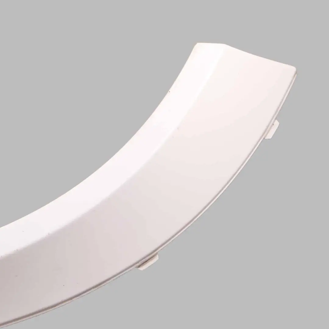 Arch Cover BMW X5 E70 M Sport Rear Right O/S Trim Alpine White - 300 to Wheel with Part number 8037294 Wheel Arch Cover BMW X5 E70 M Sport Rear Right O/S Trim Alpine White - 300 - SKU 8037294-AW2 - Part number 8037294