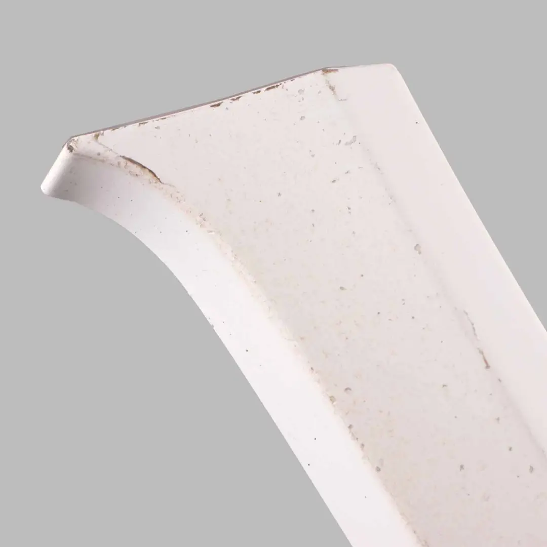 Arch Cover BMW X5 E70 M Sport Rear Right O/S Trim Alpine White - 300 to Wheel with Part number 8037294 Wheel Arch Cover BMW X5 E70 M Sport Rear Right O/S Trim Alpine White - 300 - SKU 8037294-AW2 - Part number 8037294