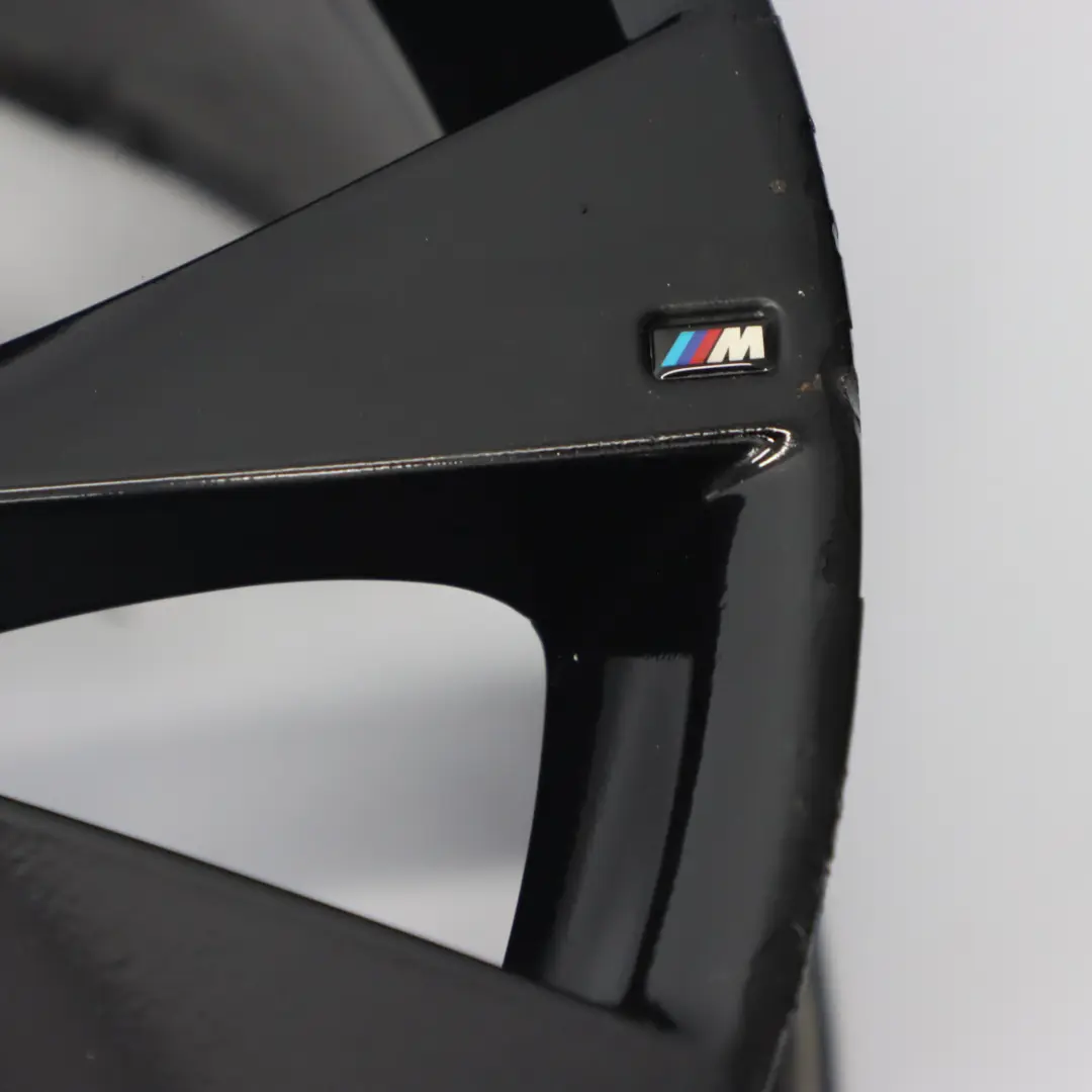 Nero Cerchio anteriore lega 20" M V-spoke 227 10J ET:40 per BMW X5 E70 con numero di parte 8037349 BMW X5 E70 Nero Cerchio anteriore lega 20" M V-spoke 227 10J ET:40 - SKU 8037349-6 - Numero di parte 8037349