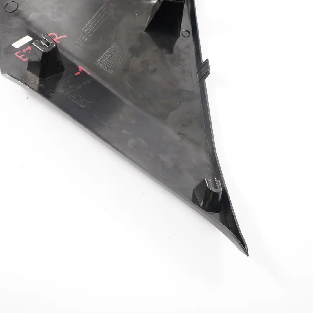 Copertura Colonna D Destra Rivestimento Pannello Schwarz Nero 7141498 per BMW X5 E70 con numero di parte 8037390 BMW X5 E70 Copertura Colonna D Destra Rivestimento Pannello Schwarz Nero 7141498 - SKU 8037390-1 - Numero di parte 8037390